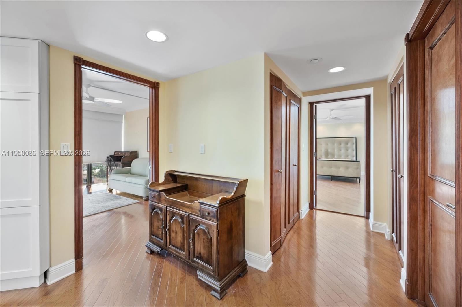 1000 E Island Blvd #803, Aventura FL 33160