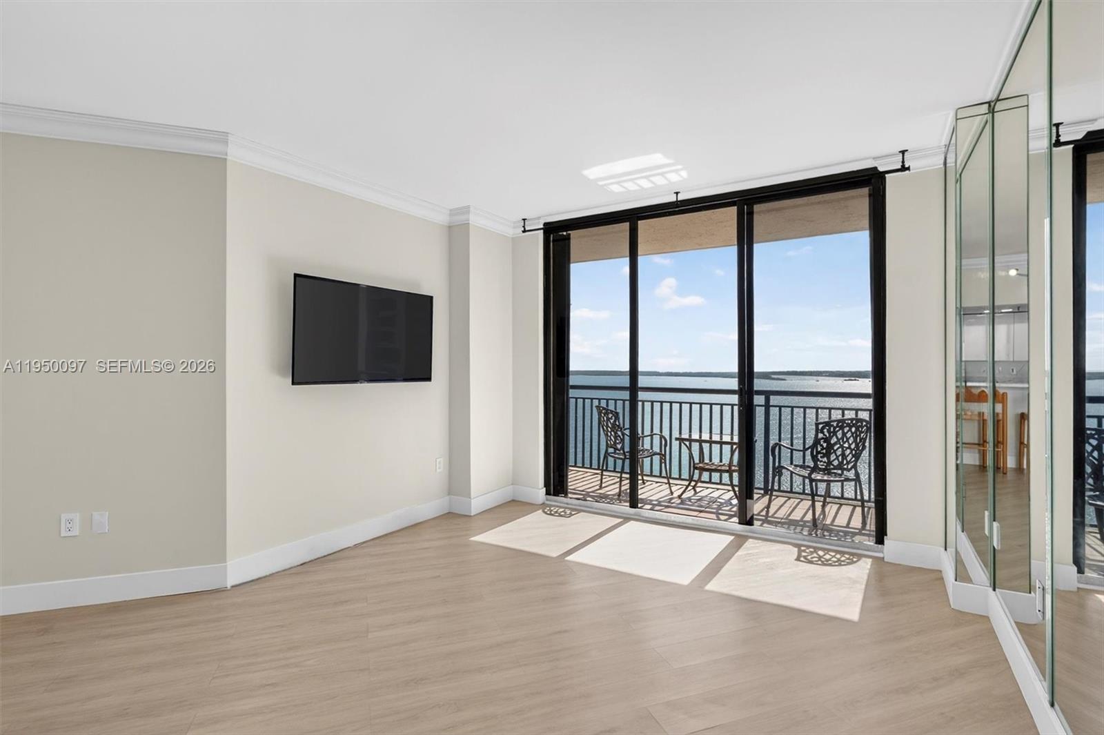 540 Brickell Key Dr #1715, Miami FL 33131