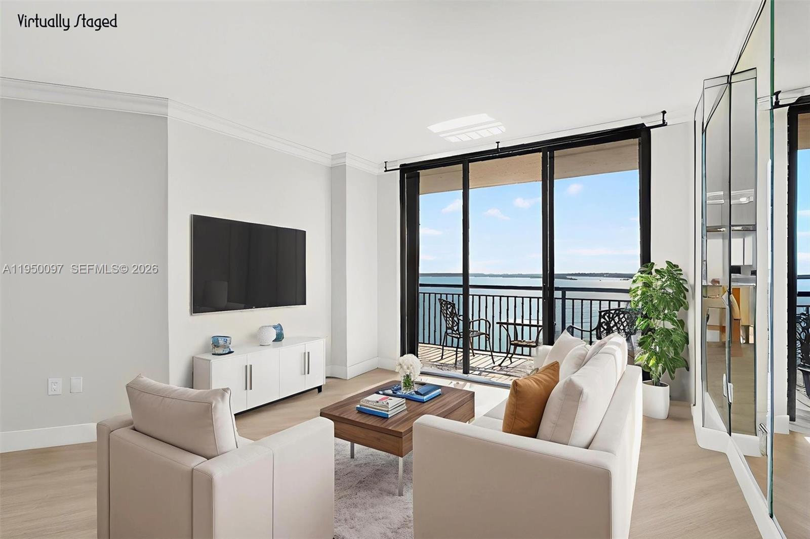 540 Brickell Key Dr #1715, Miami FL 33131