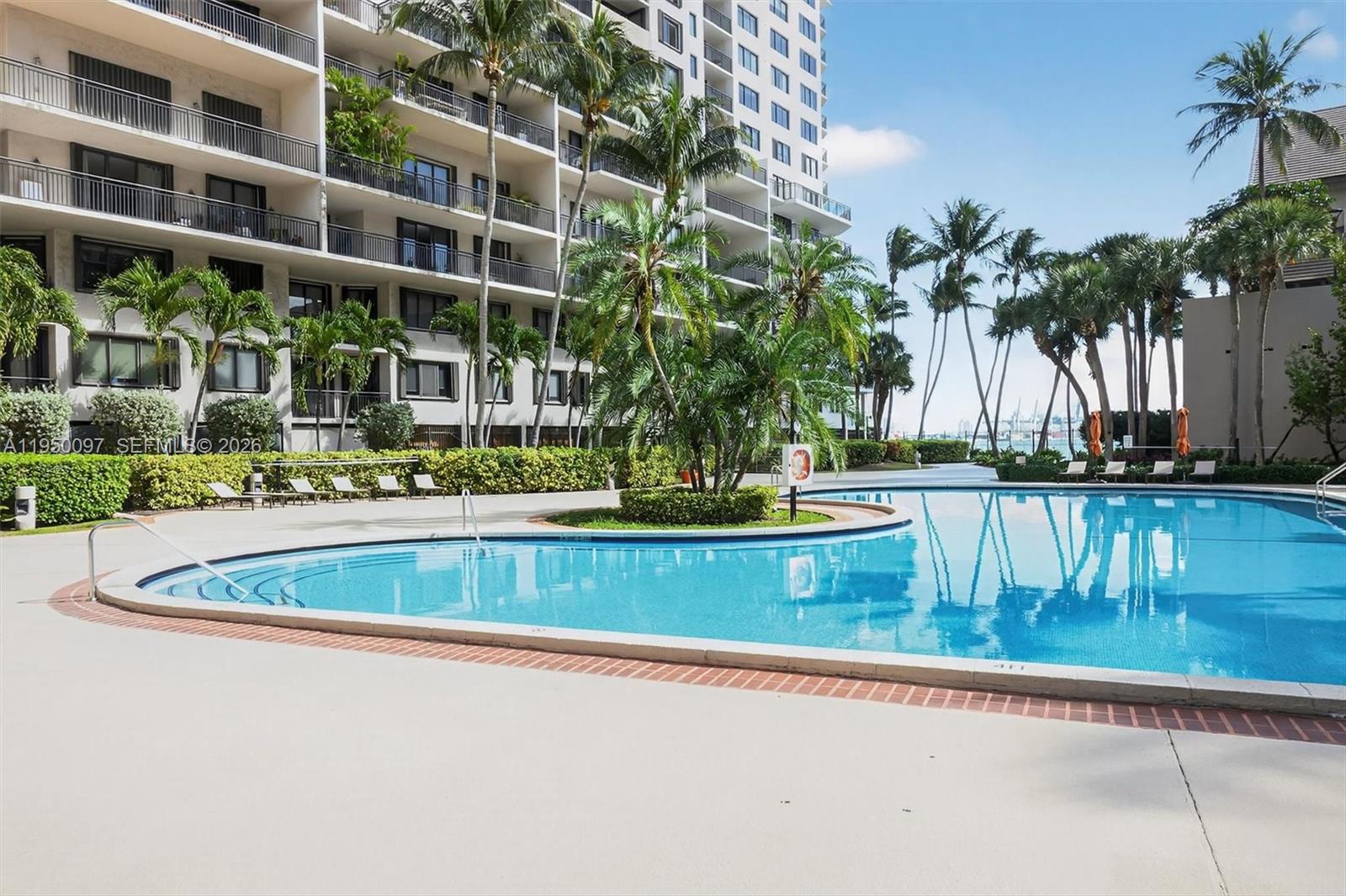 540 Brickell Key Dr #1715, Miami FL 33131