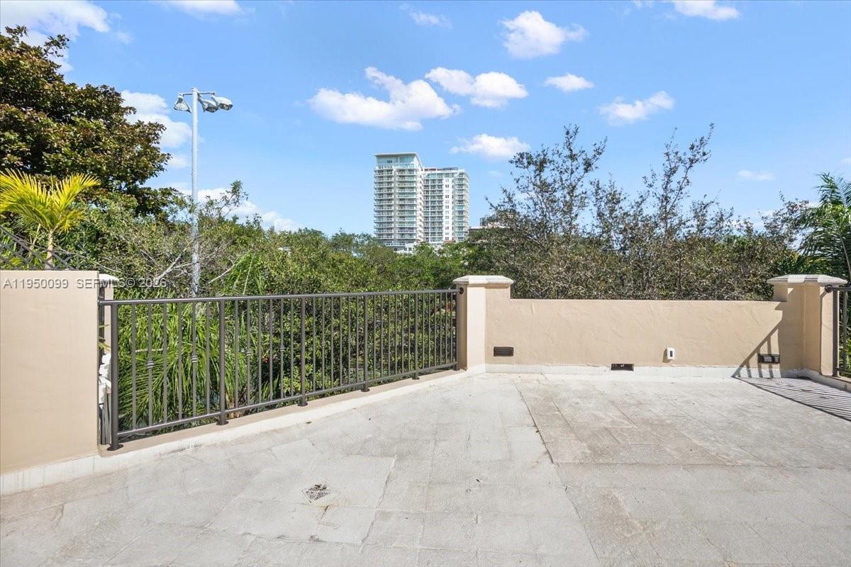 3471 Main Hwy #1240, Miami FL 33133