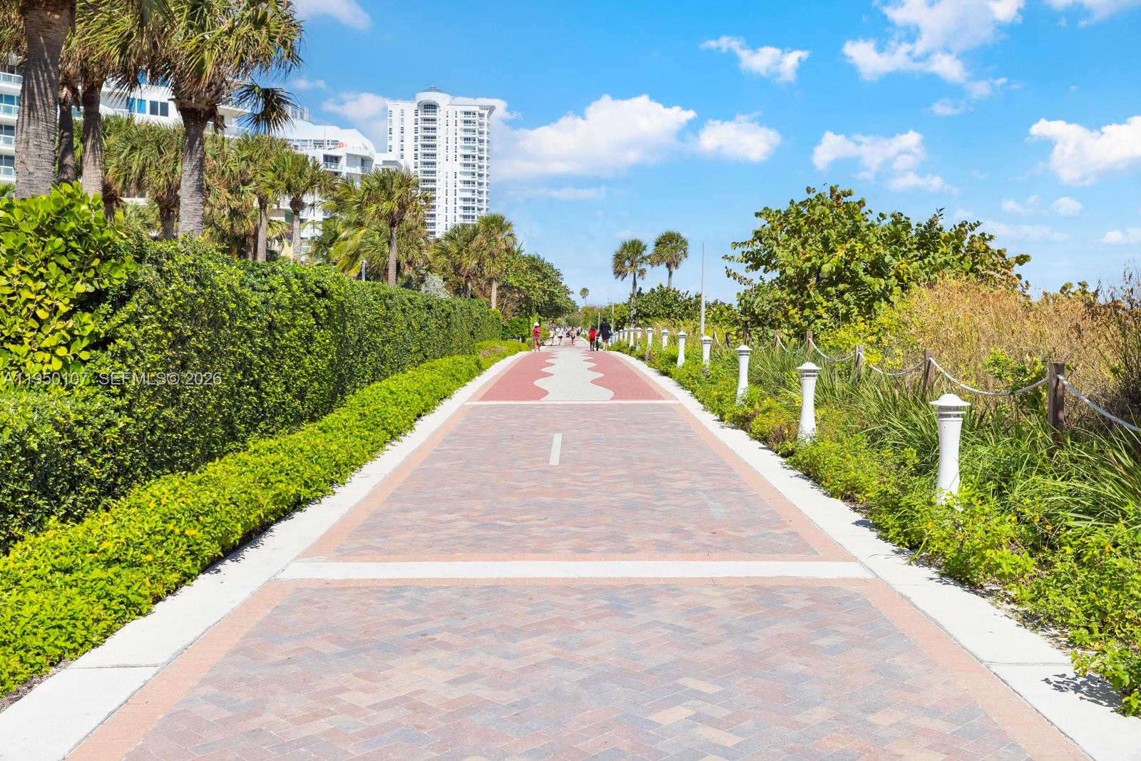 3700 Collins Ave #S-107, Miami Beach FL 33140