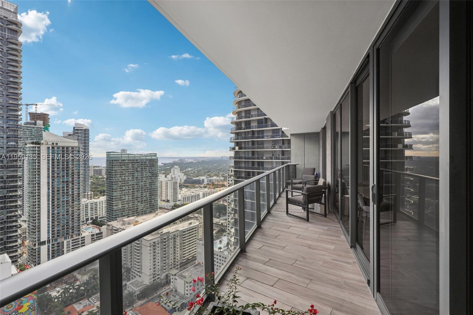 801 S Miami Ave #3802, Miami FL 33130