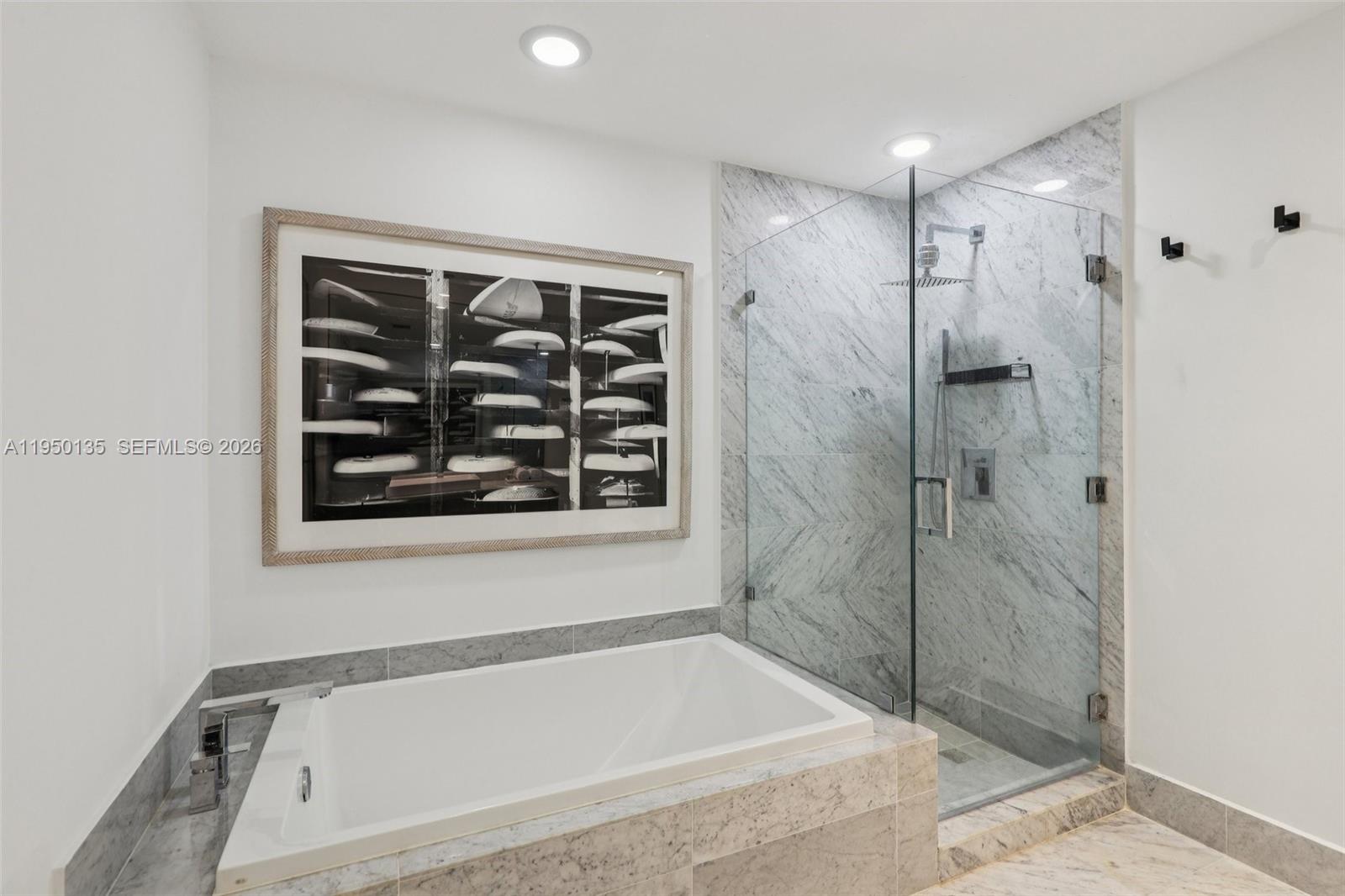 801 S Miami Ave #3802, Miami FL 33130