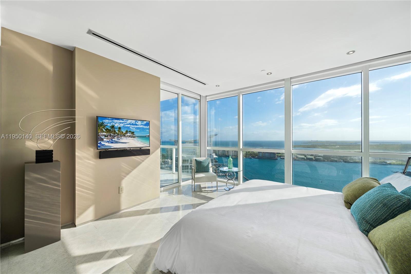 450 Alton Rd #PH1, Miami Beach FL 33139