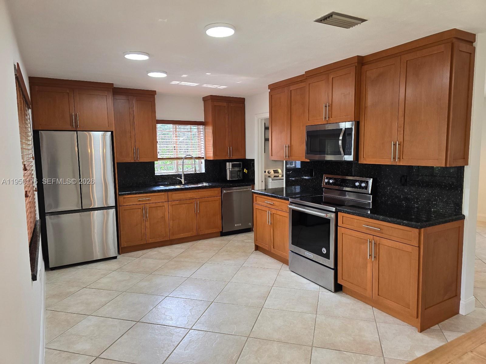 10330 SW 53rd St #10330, Miami FL 33165