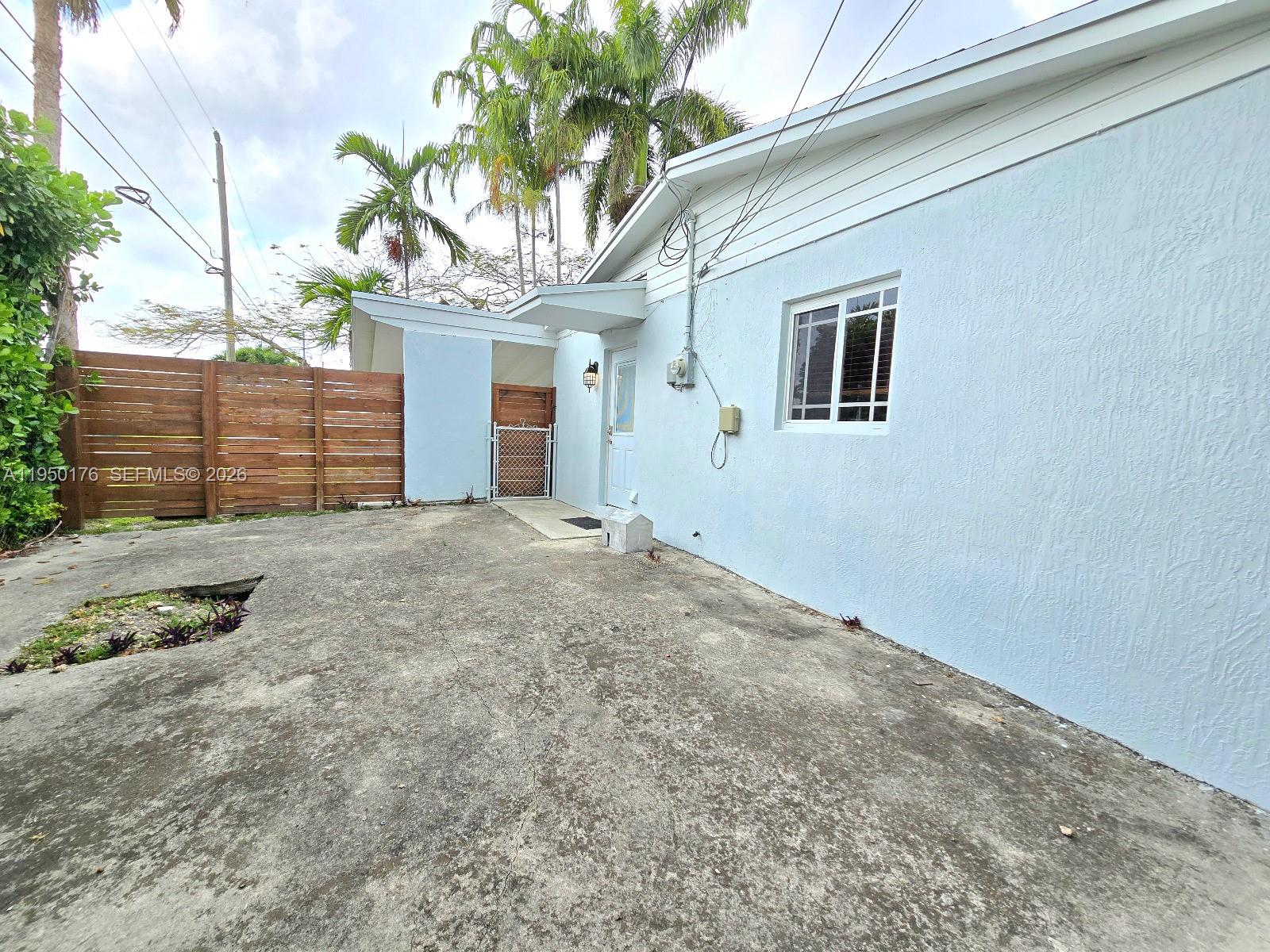 10330 SW 53rd St #10330, Miami FL 33165