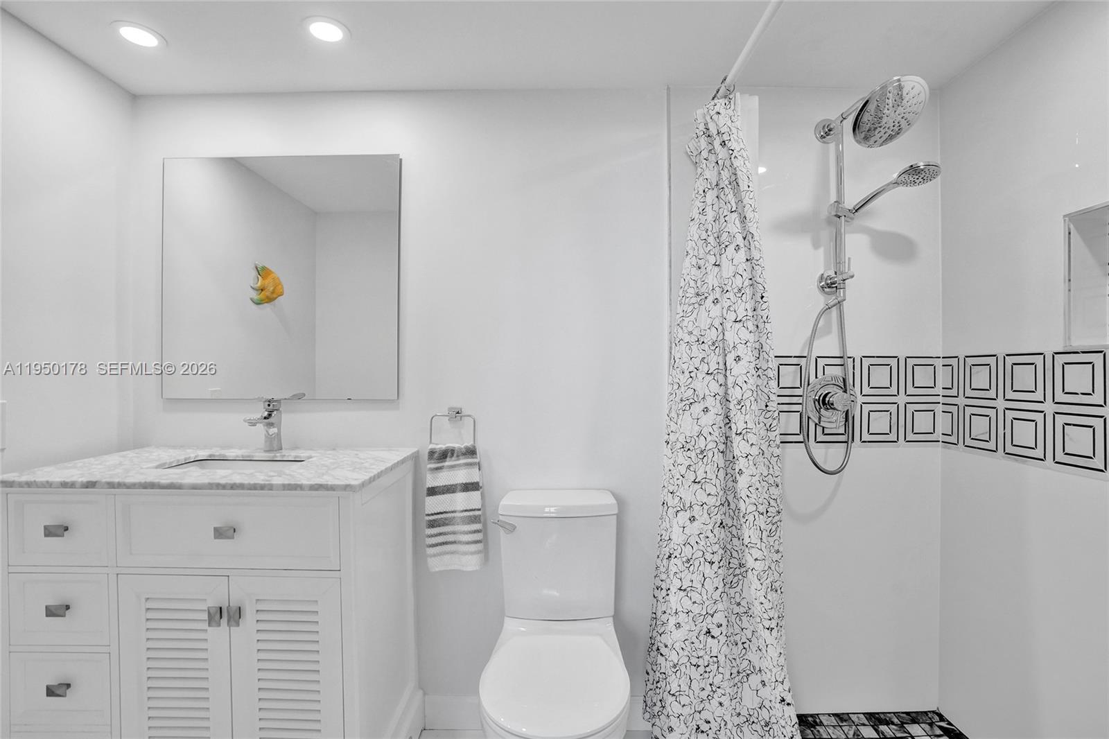 200 SE 5th Ave #405, Dania Beach FL 33004