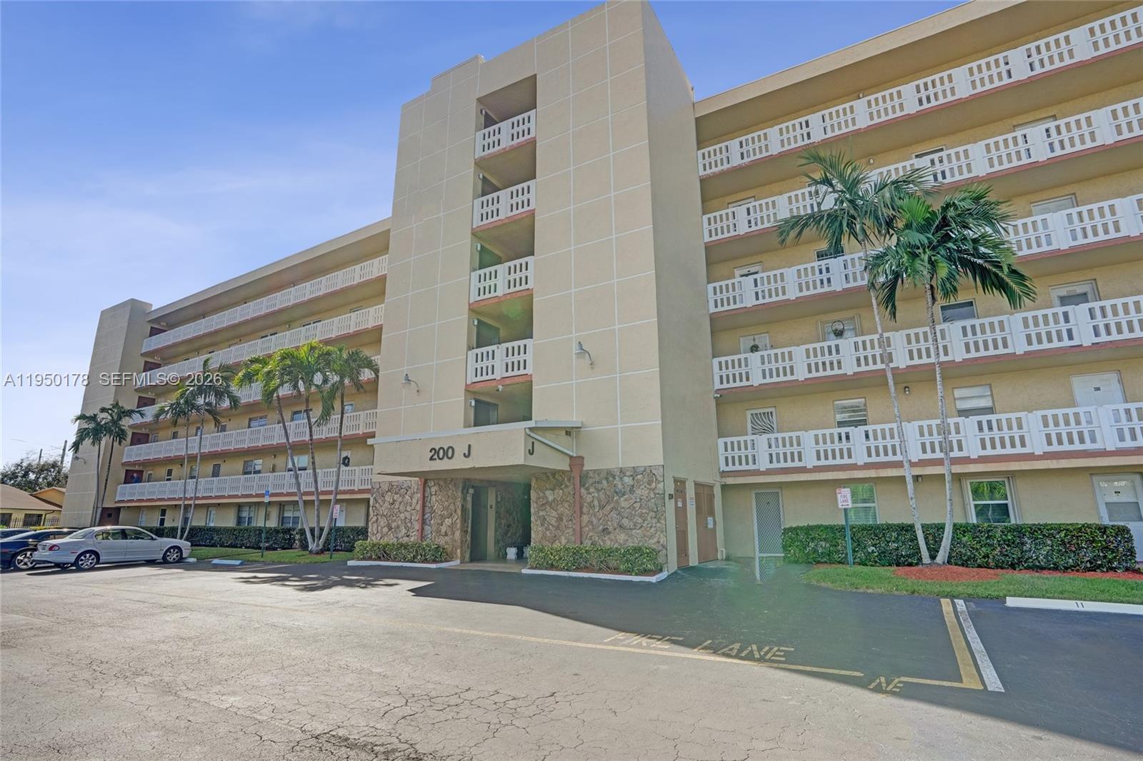 200 SE 5th Ave #405, Dania Beach FL 33004