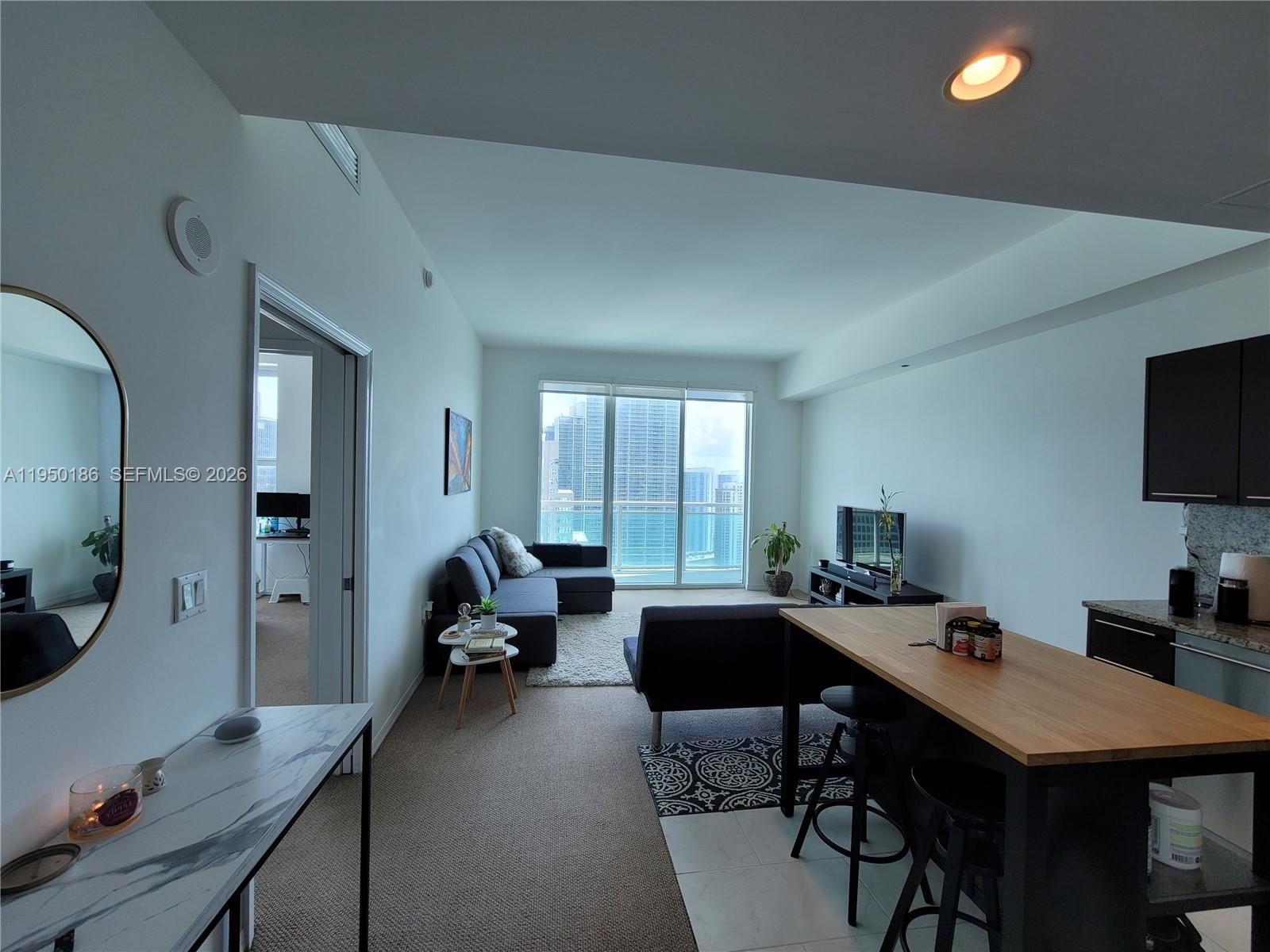 950 Brickell Bay Dr #4108, Miami FL 33131