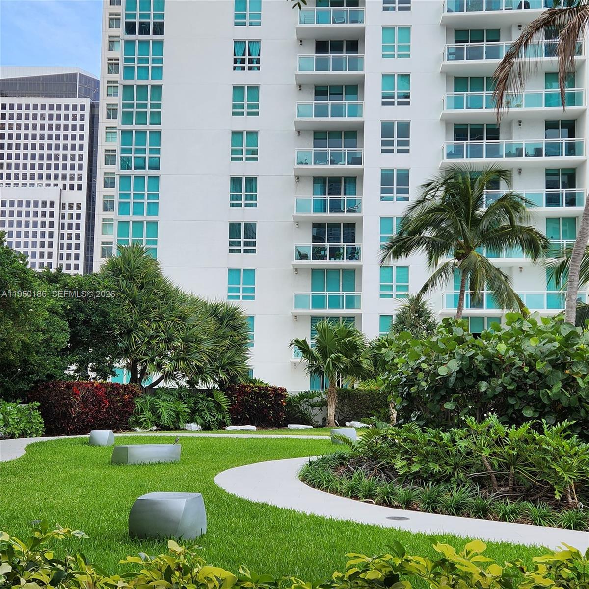 950 Brickell Bay Dr #4108, Miami FL 33131