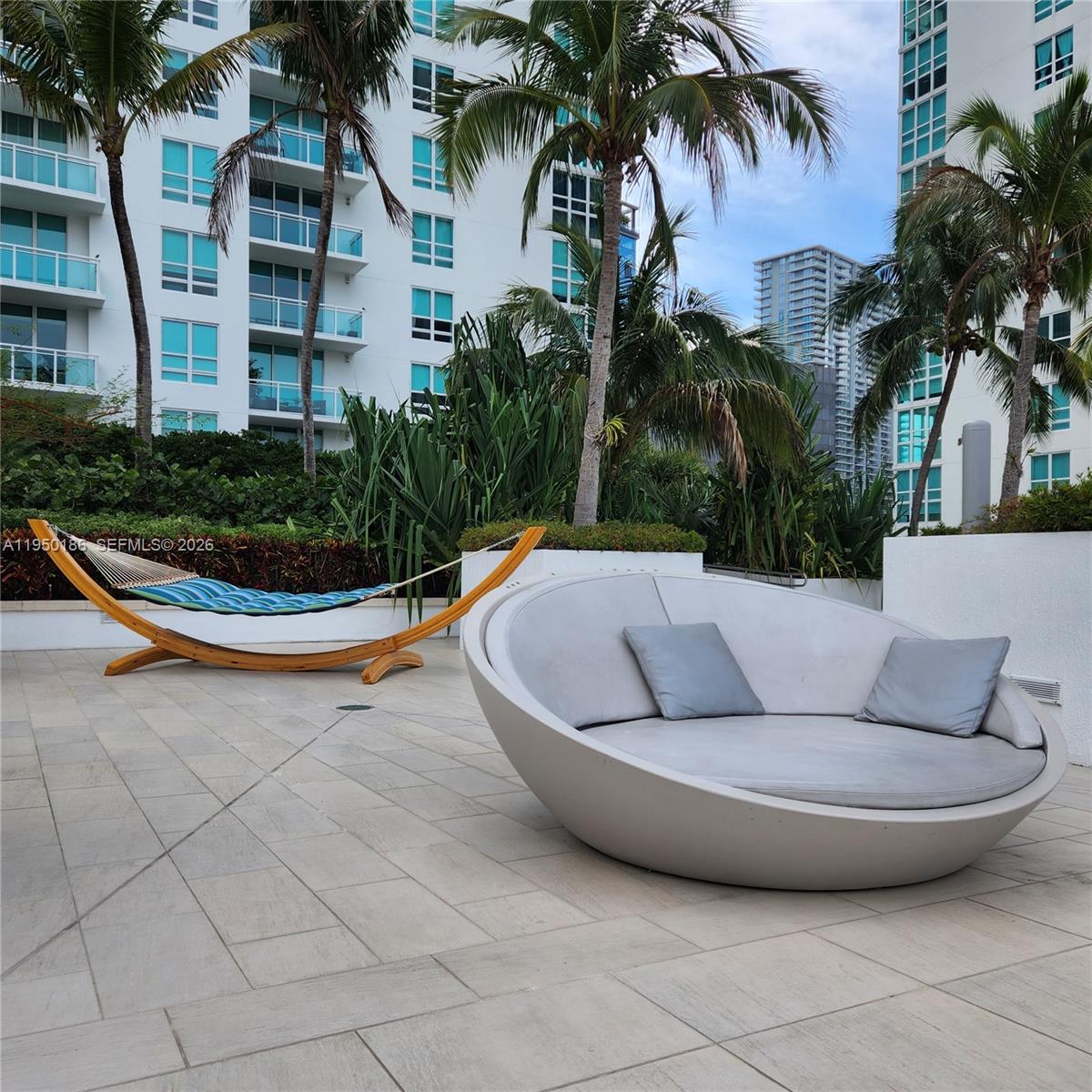 950 Brickell Bay Dr #4108, Miami FL 33131