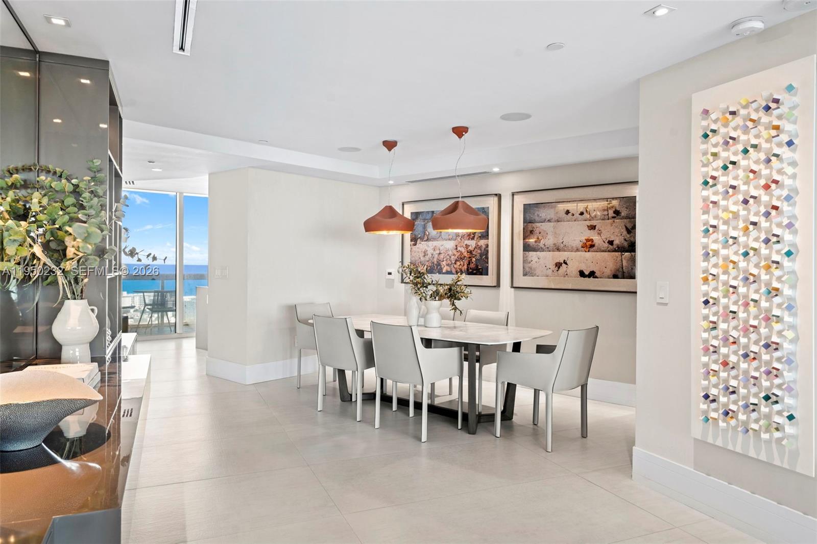 1000 S Pointe Dr #2802, Miami Beach FL 33139