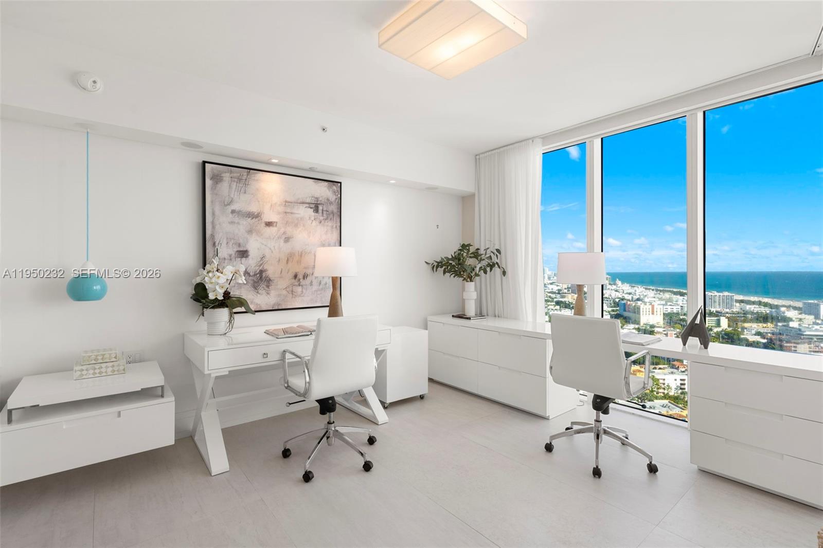 1000 S Pointe Dr #2802, Miami Beach FL 33139