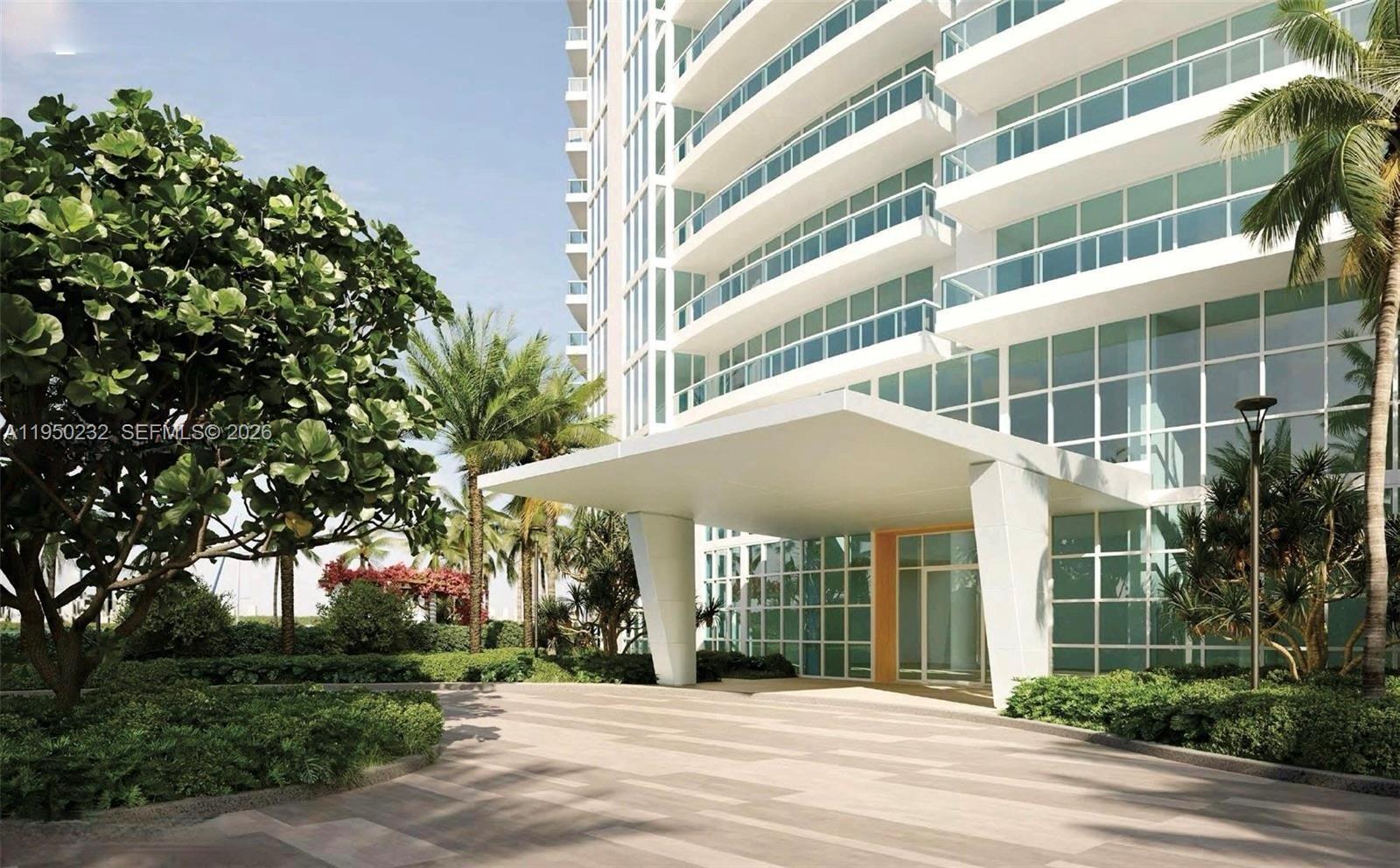 1000 S Pointe Dr #2802, Miami Beach FL 33139