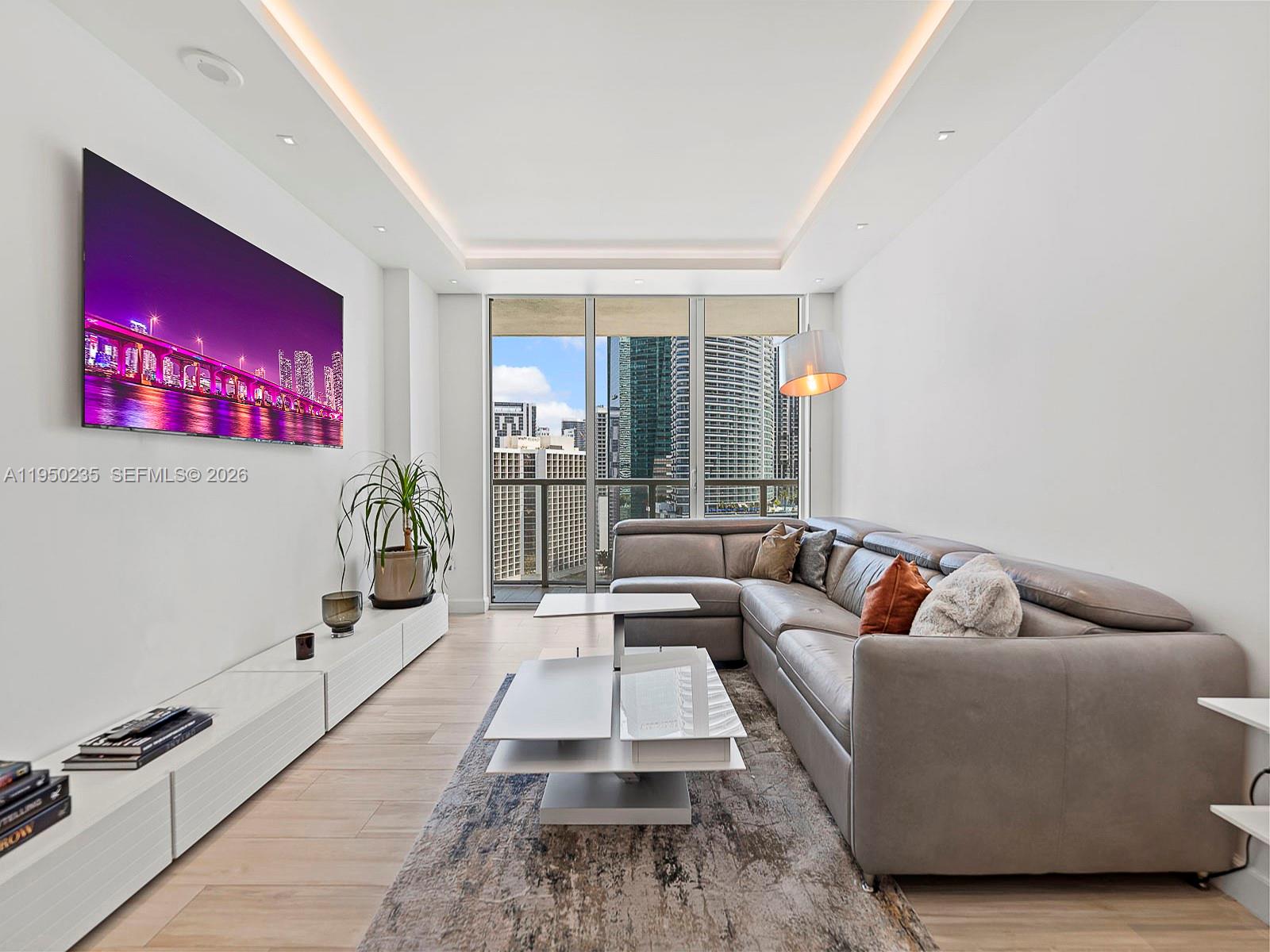 500 Brickell Ave #2203, Miami FL 33131