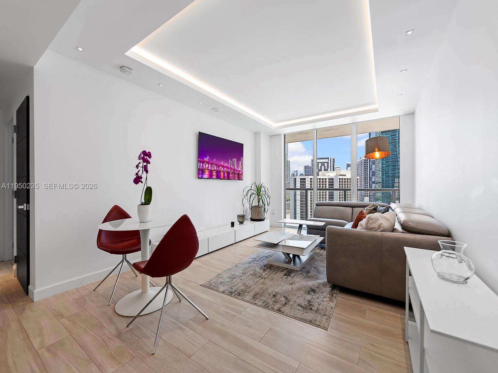 500 Brickell Ave #2203, Miami FL 33131