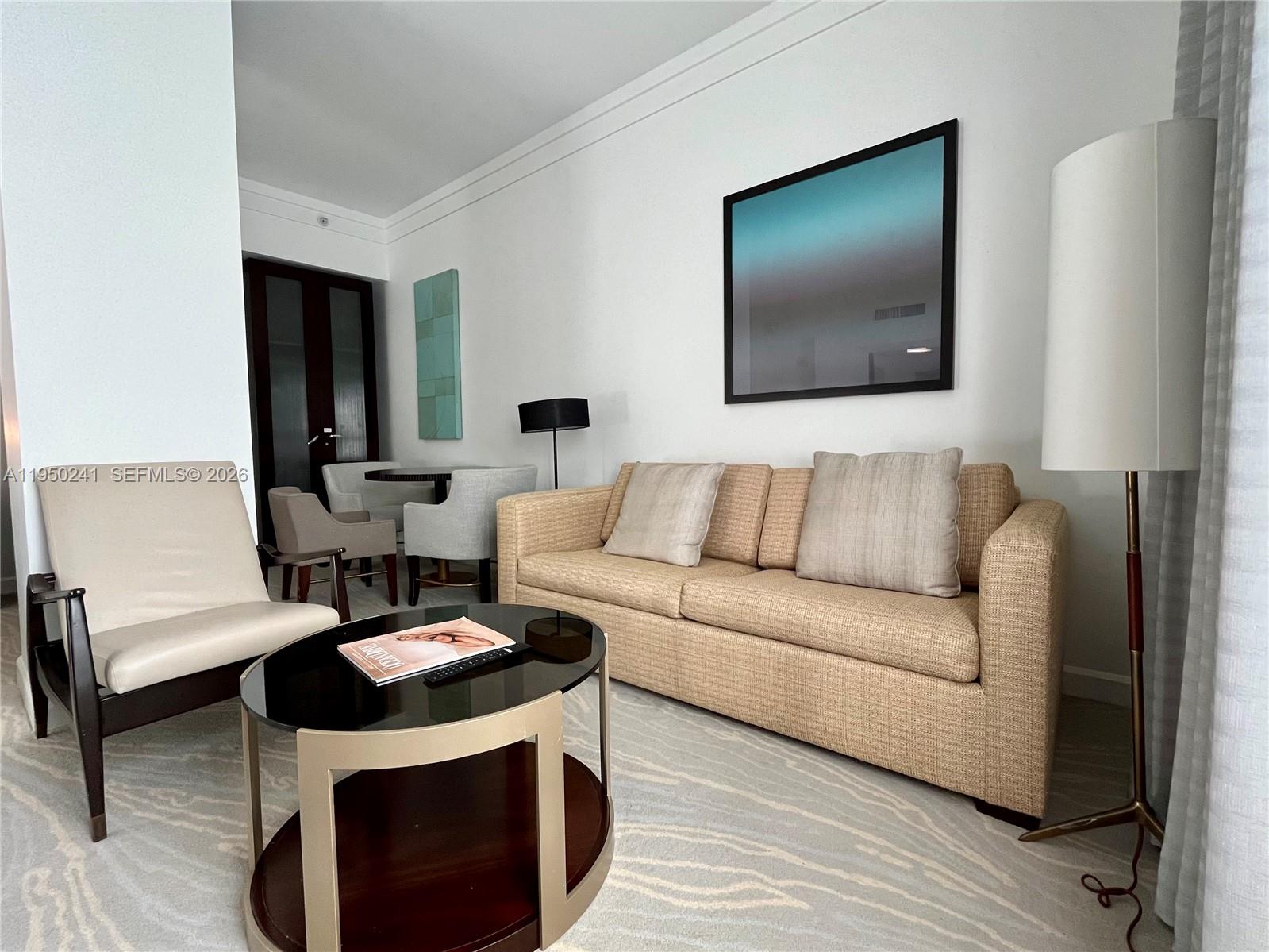 4391 Collins Ave #419, Miami Beach FL 33140