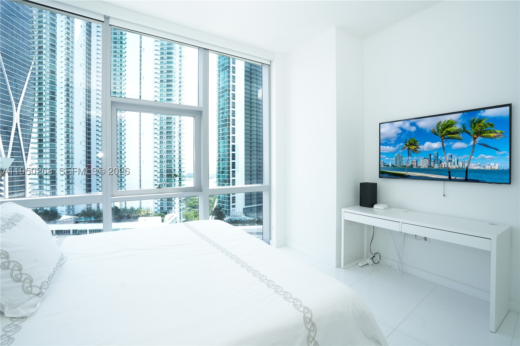 851 NE 1st Ave #2101, Miami FL 33132