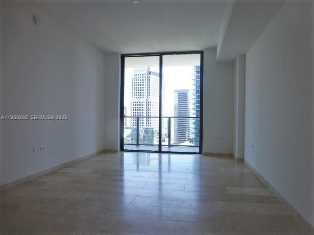 88 SW 7th St #2203, Miami FL 33130