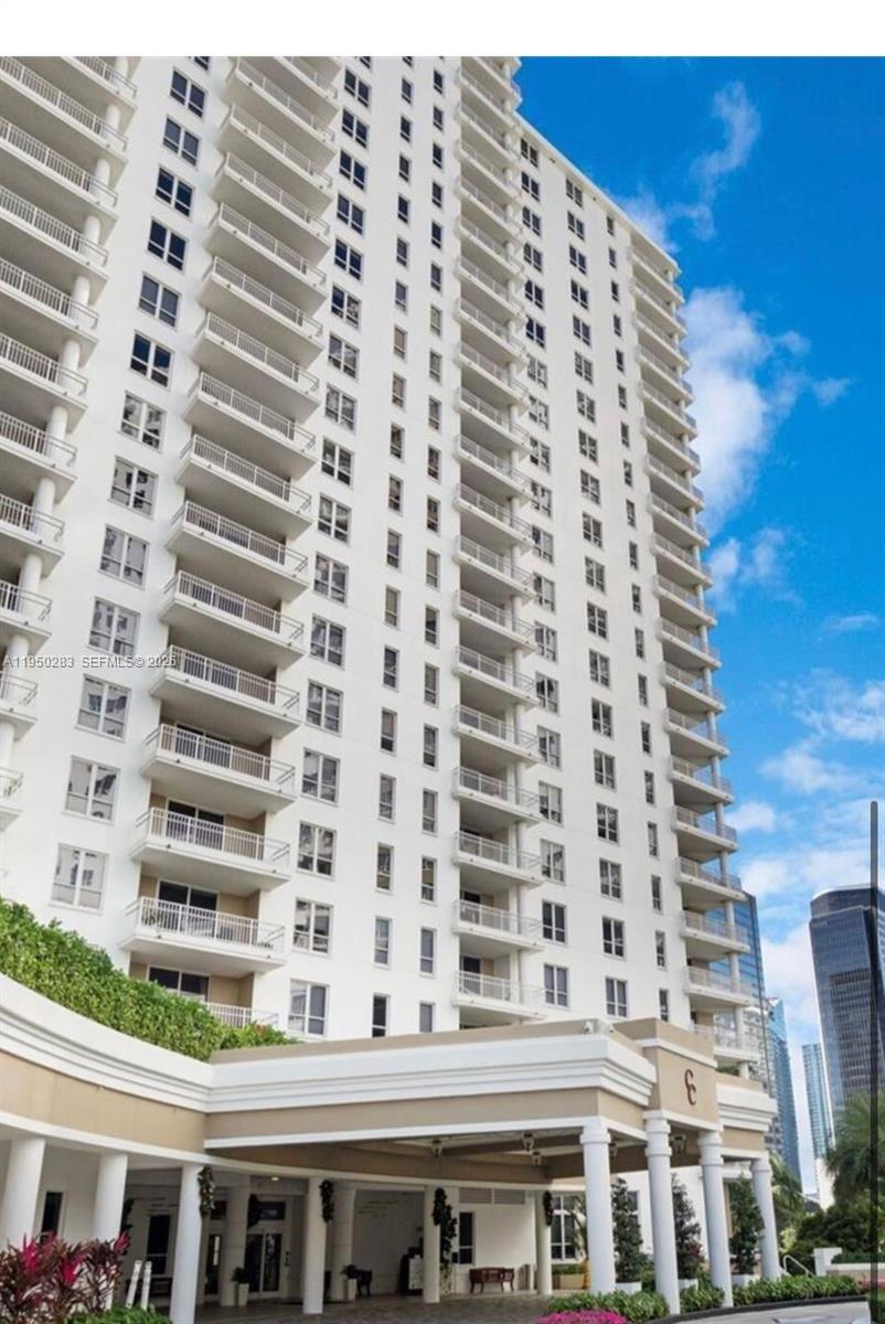 701 Brickell Key Blvd #1105, Miami FL 33131