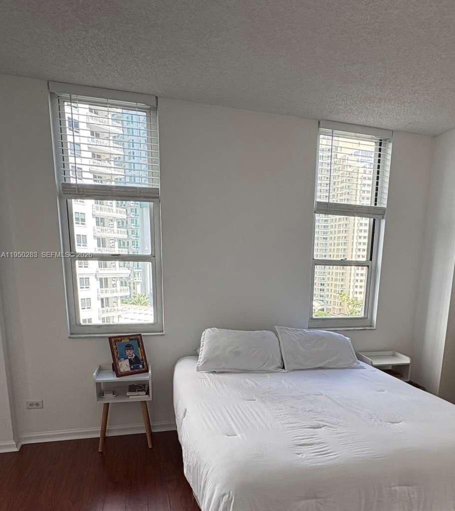701 Brickell Key Blvd #1105, Miami FL 33131