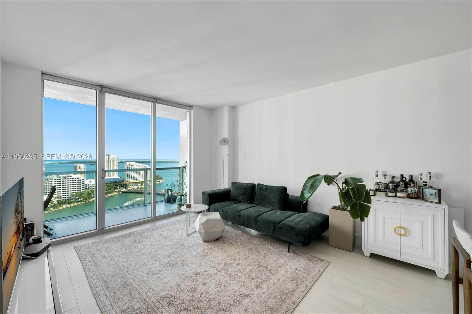 500 Brickell Ave #2800, Miami FL 33131