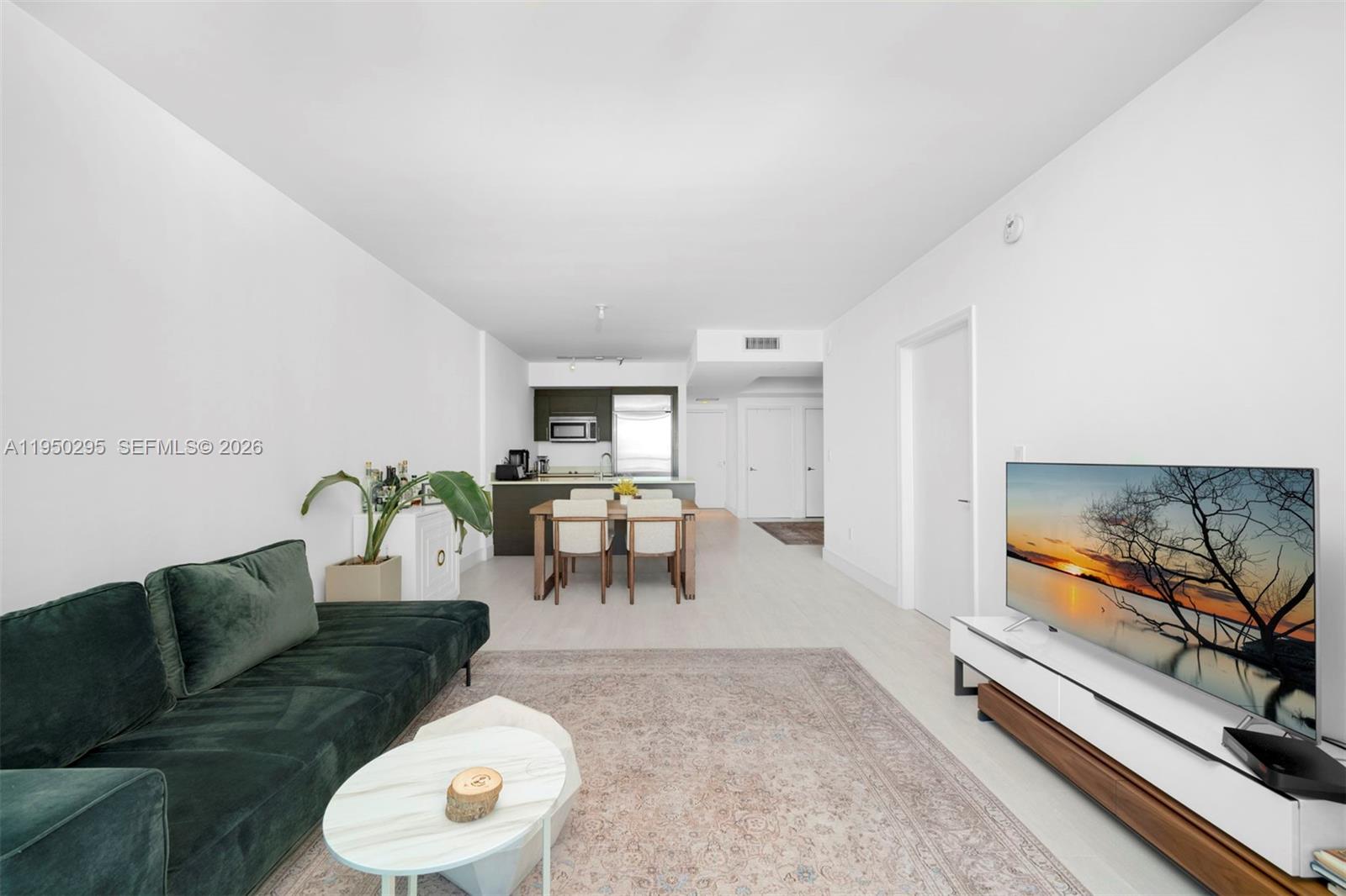 500 Brickell Ave #2800, Miami FL 33131