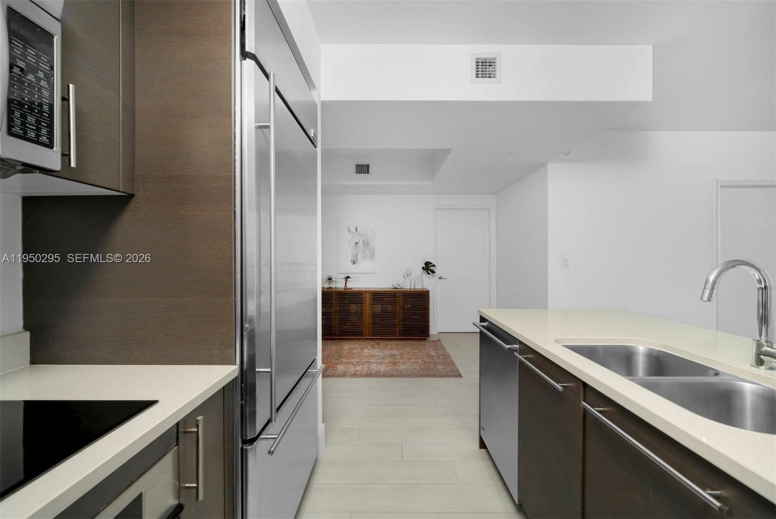 500 Brickell Ave #2800, Miami FL 33131