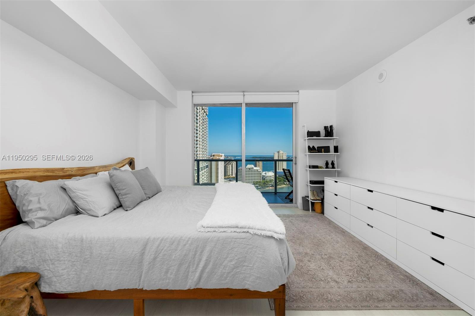500 Brickell Ave #2800, Miami FL 33131
