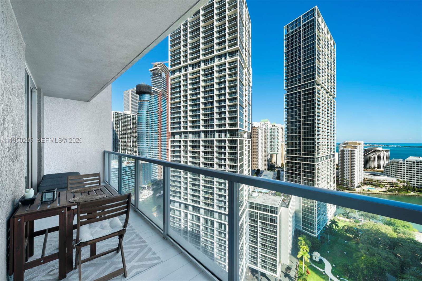 500 Brickell Ave #2800, Miami FL 33131