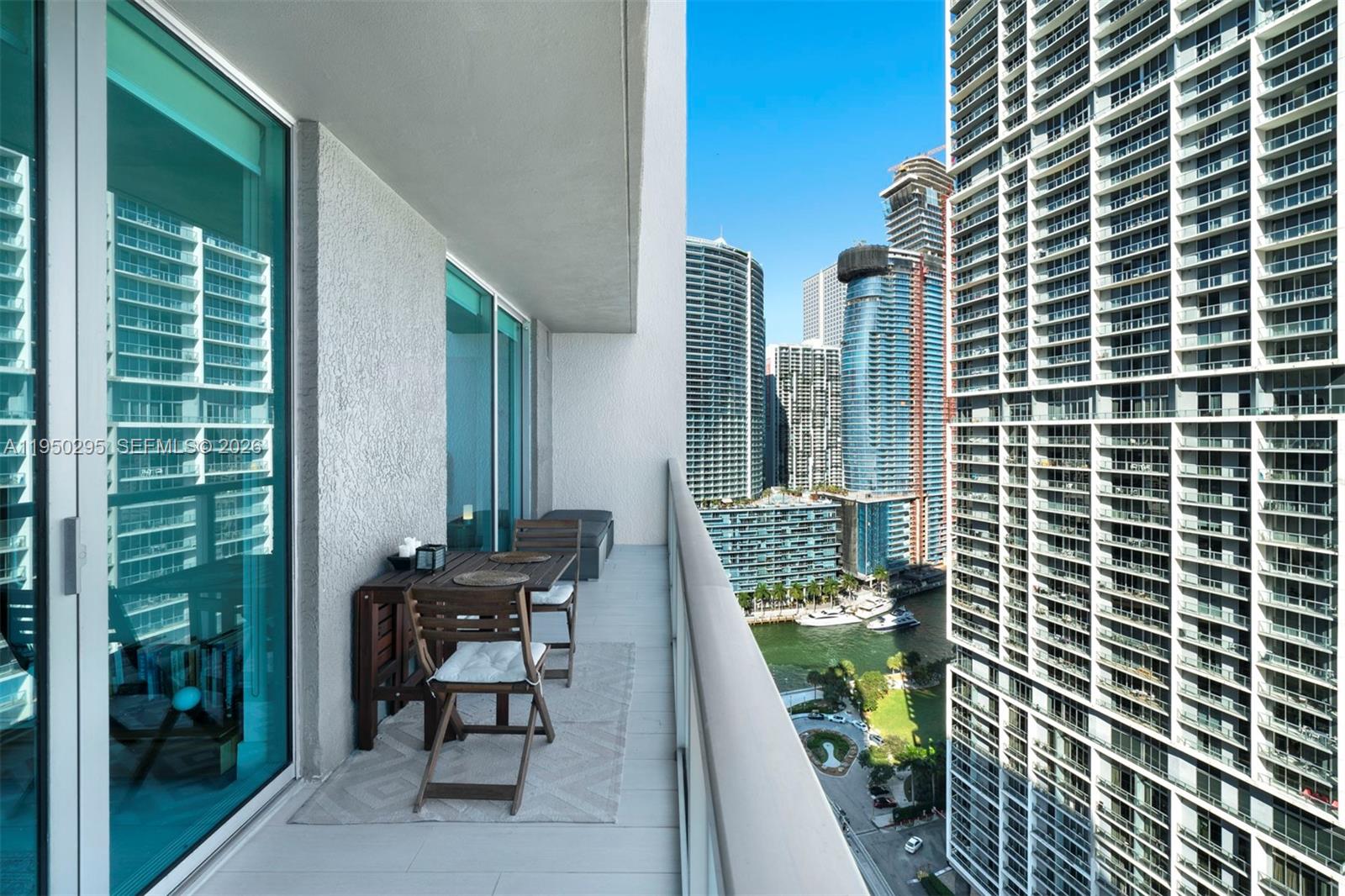 500 Brickell Ave #2800, Miami FL 33131