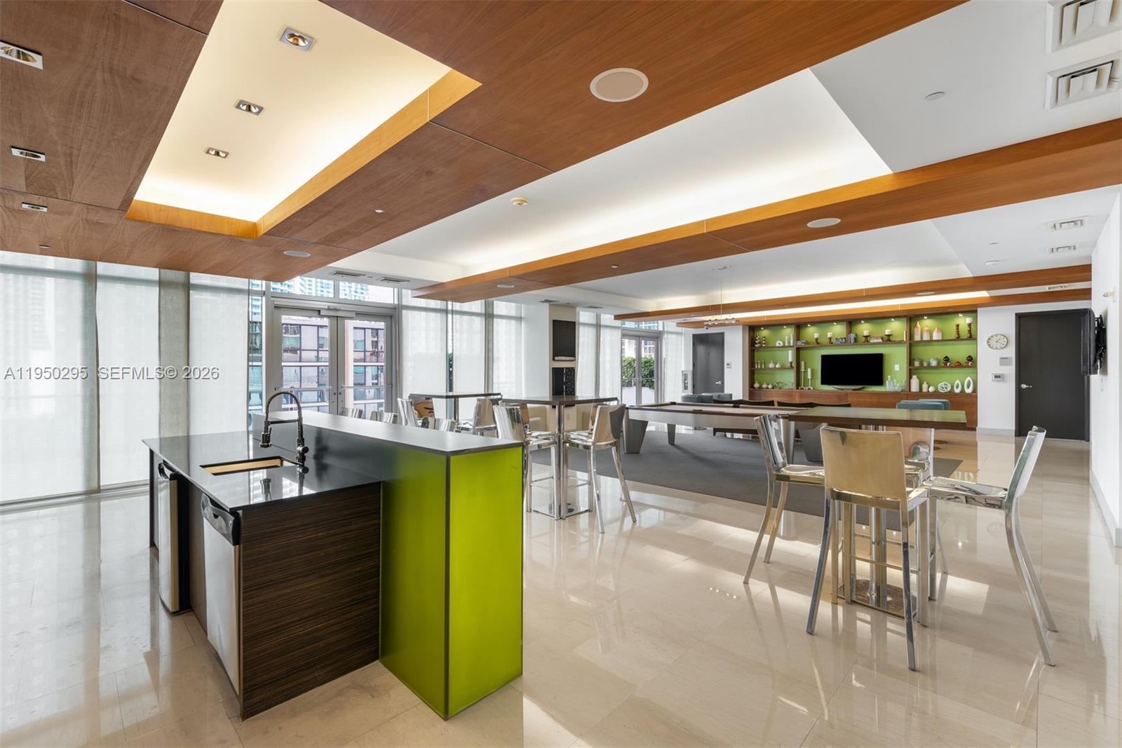500 Brickell Ave #2800, Miami FL 33131