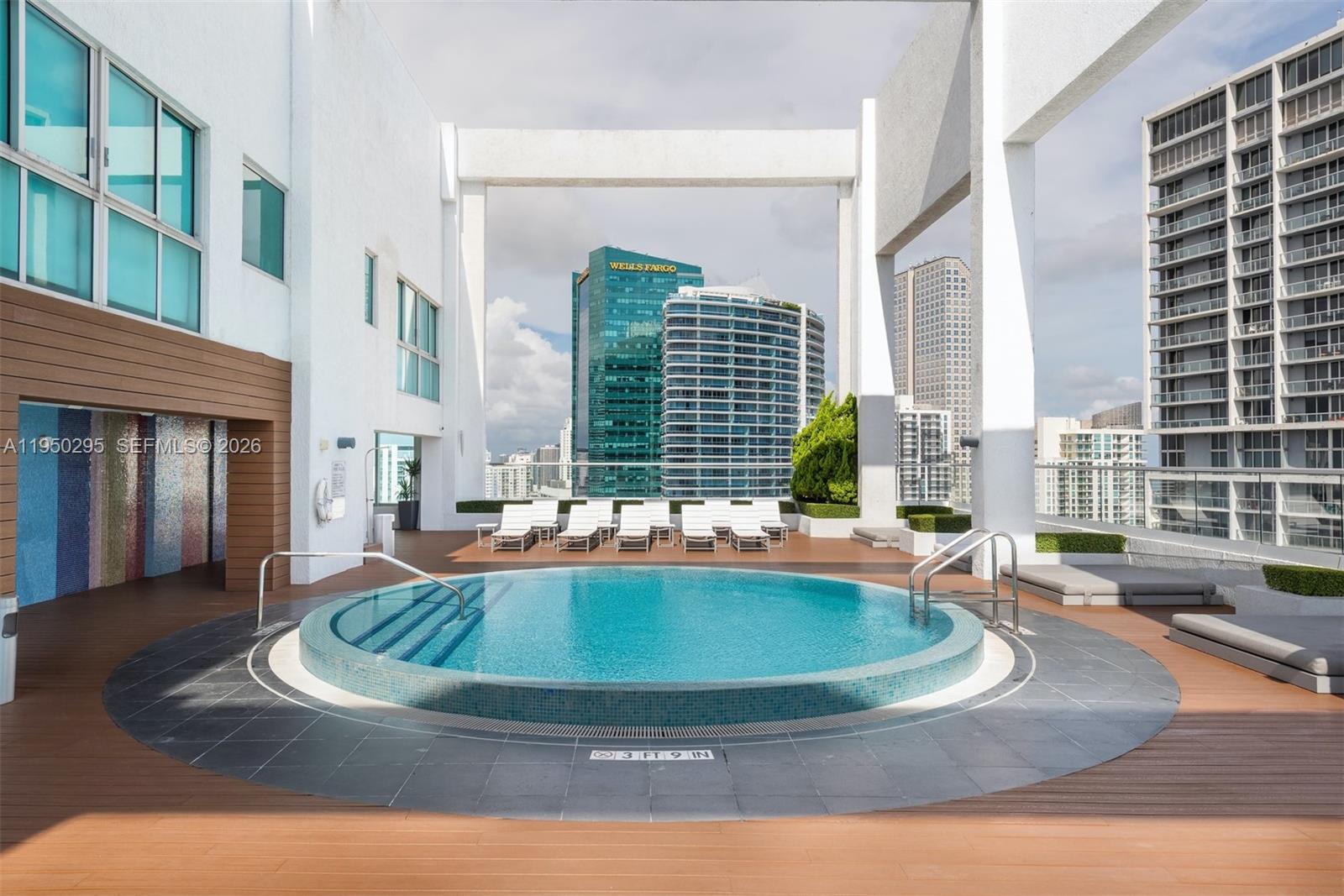 500 Brickell Ave #2800, Miami FL 33131