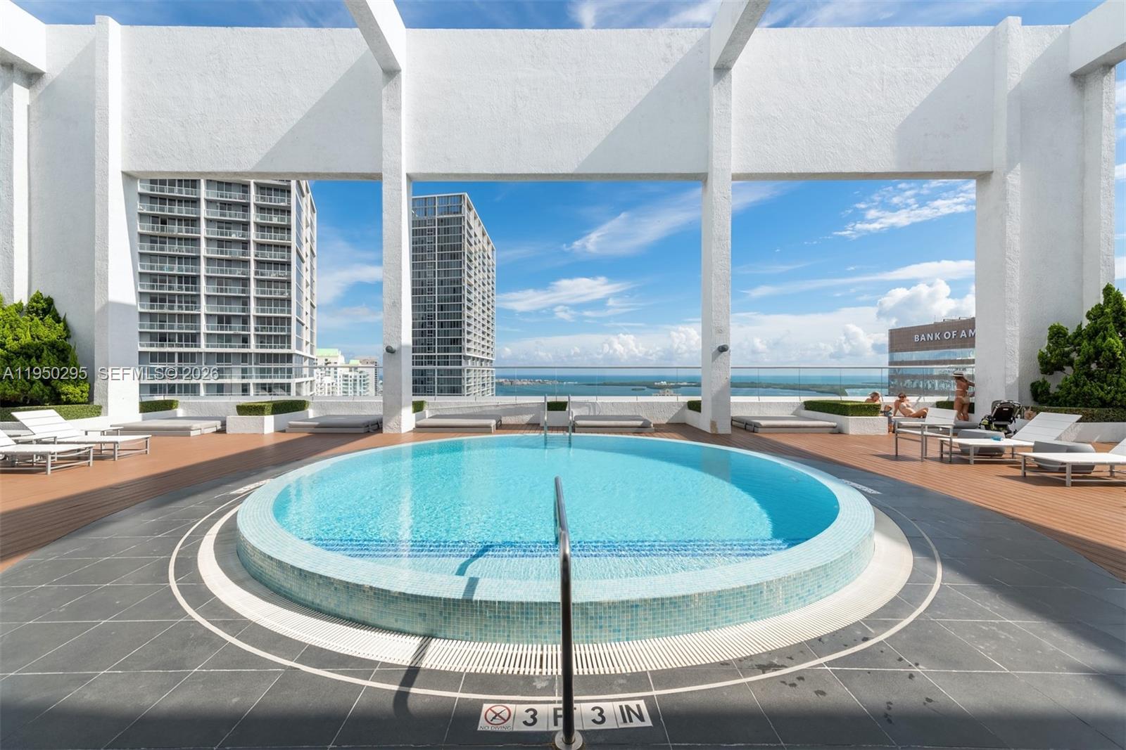 500 Brickell Ave #2800, Miami FL 33131