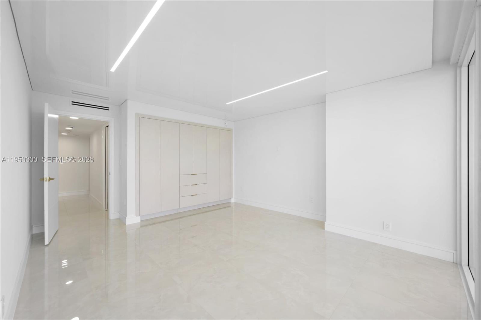 2200 S Ocean Ln #2204, Fort Lauderdale FL 33316