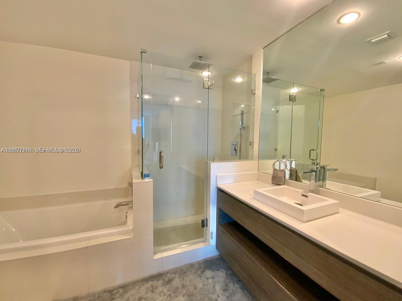 1100 S Miami Ave #2811, Miami FL 33130