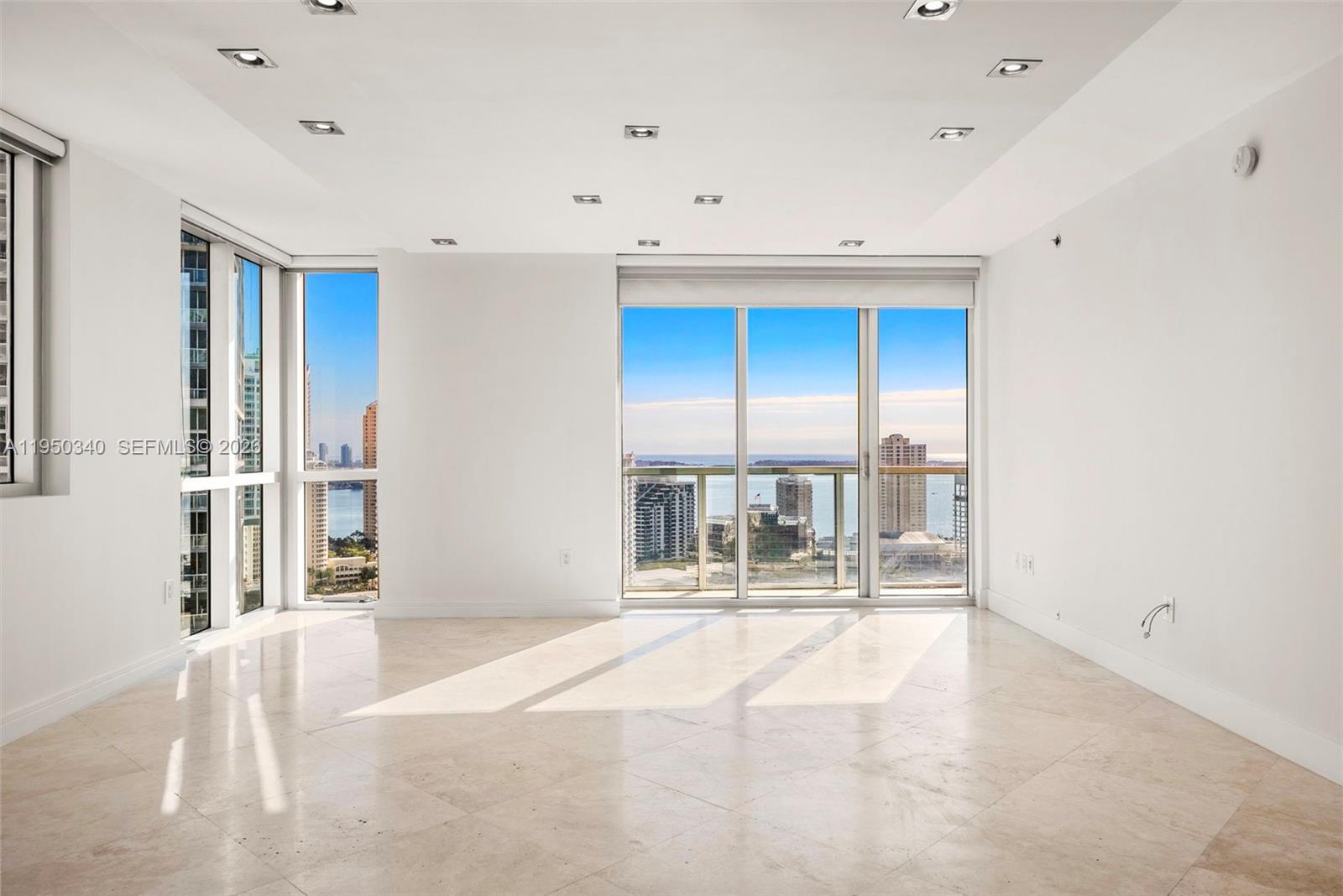 500 Brickell Ave #2901, Miami FL 33131