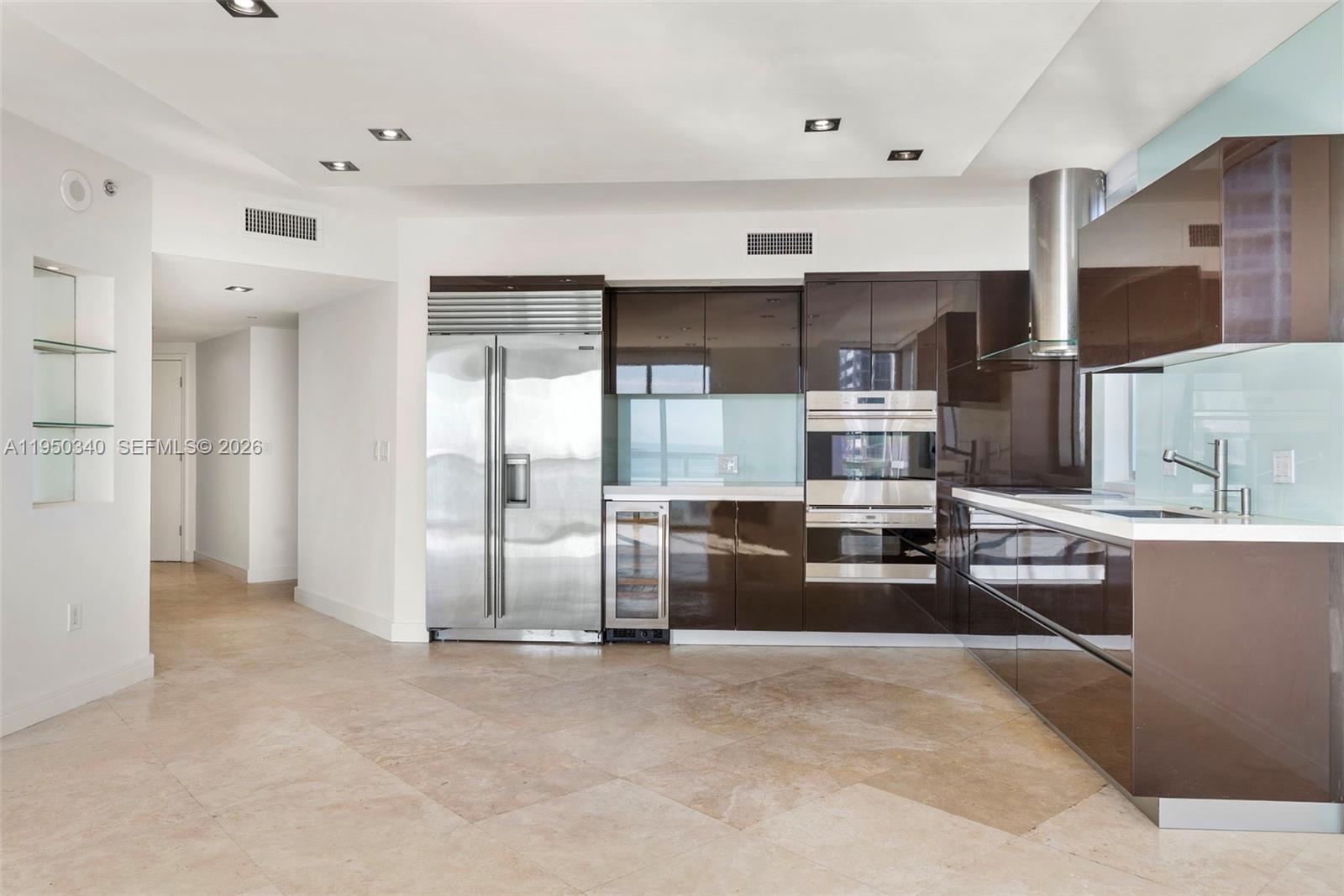 500 Brickell Ave #2901, Miami FL 33131