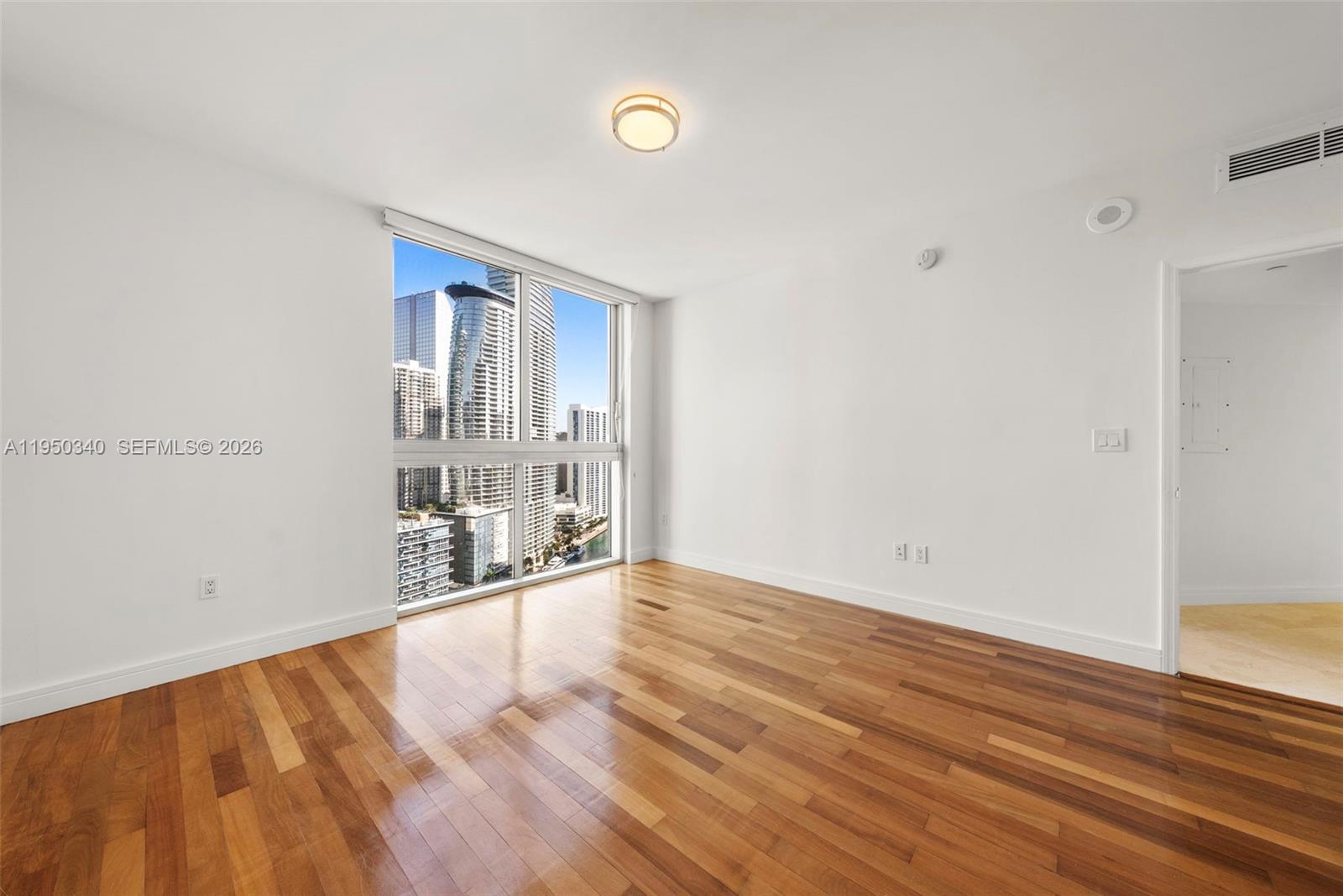 500 Brickell Ave #2901, Miami FL 33131