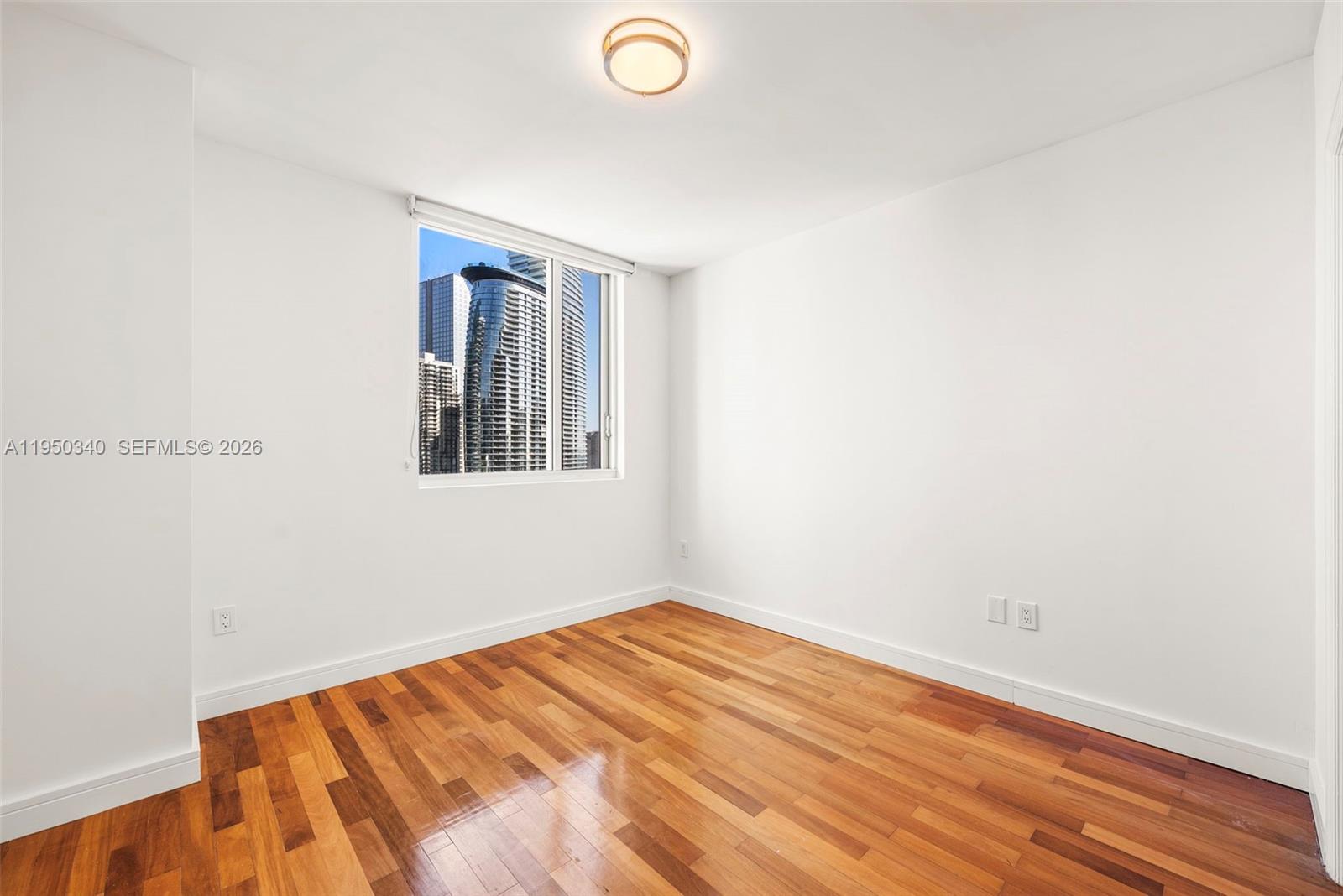 500 Brickell Ave #2901, Miami FL 33131
