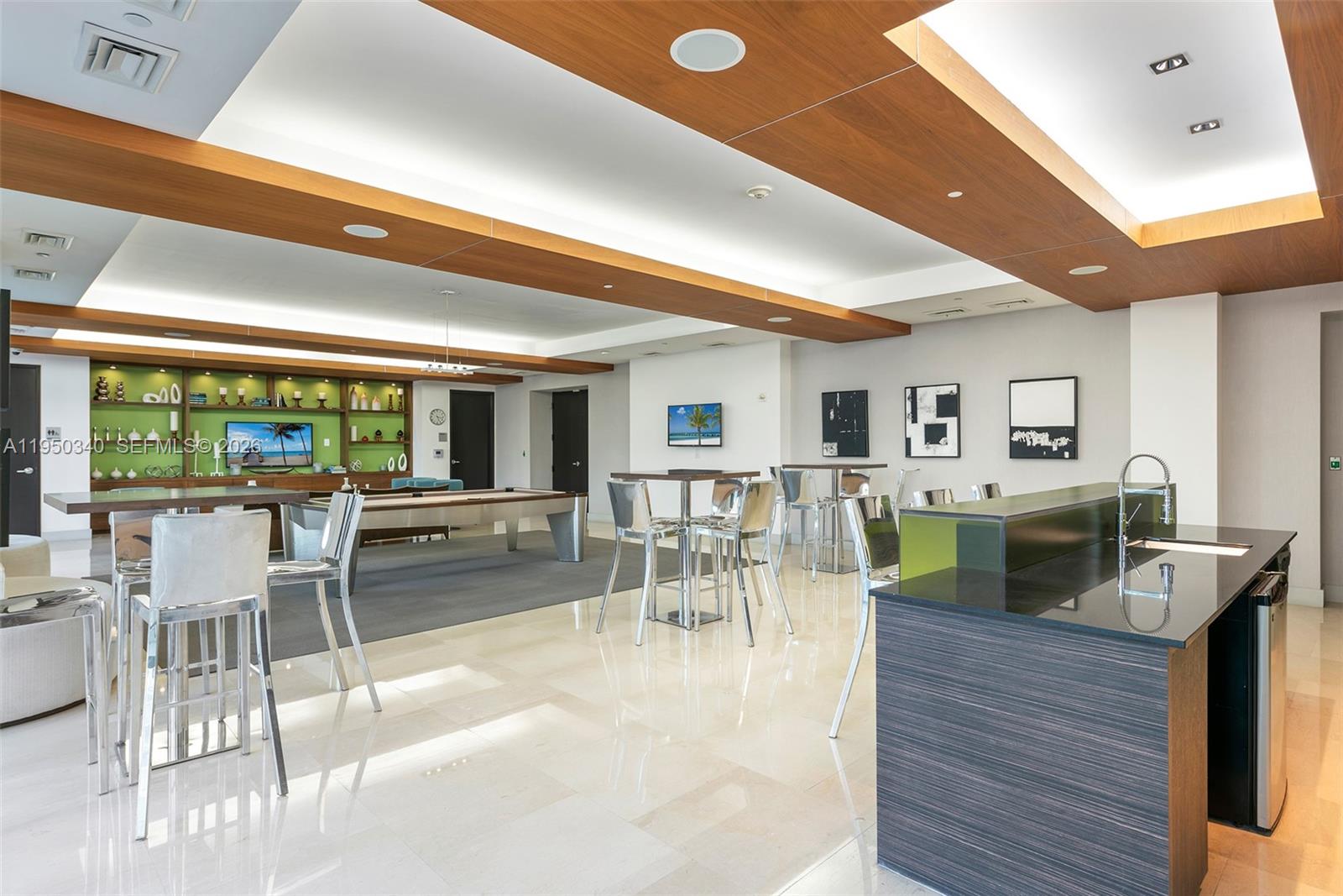 500 Brickell Ave #2901, Miami FL 33131