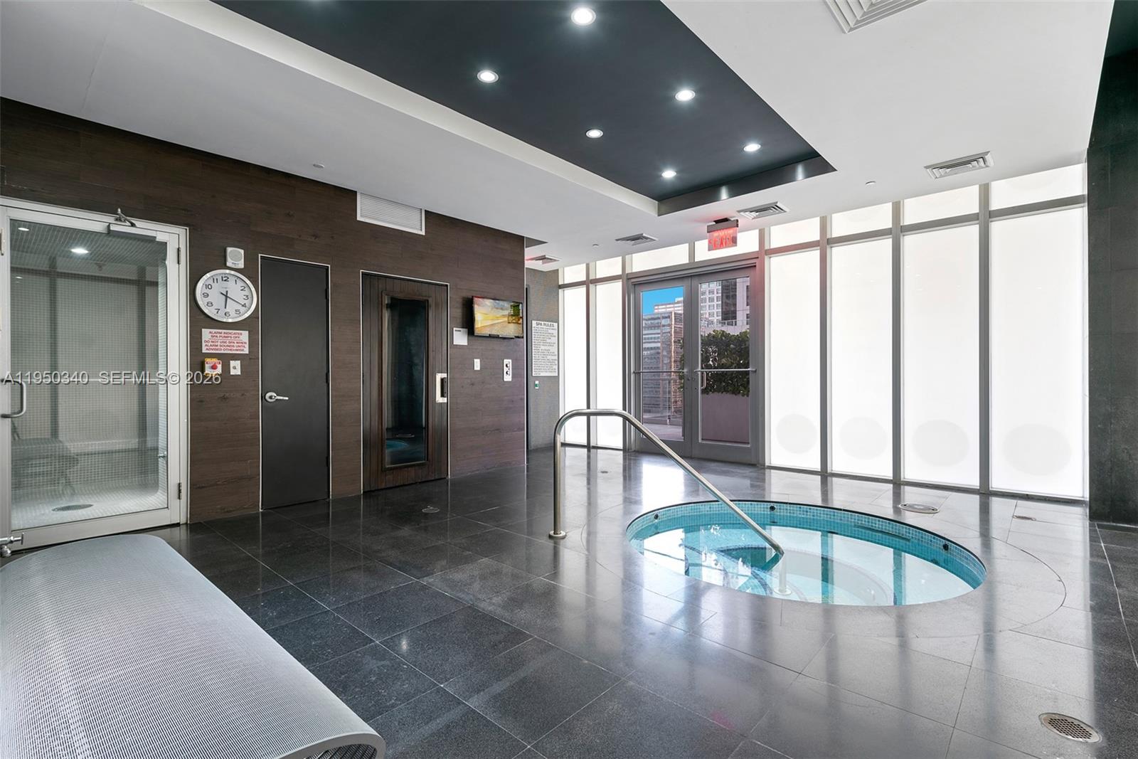 500 Brickell Ave #2901, Miami FL 33131