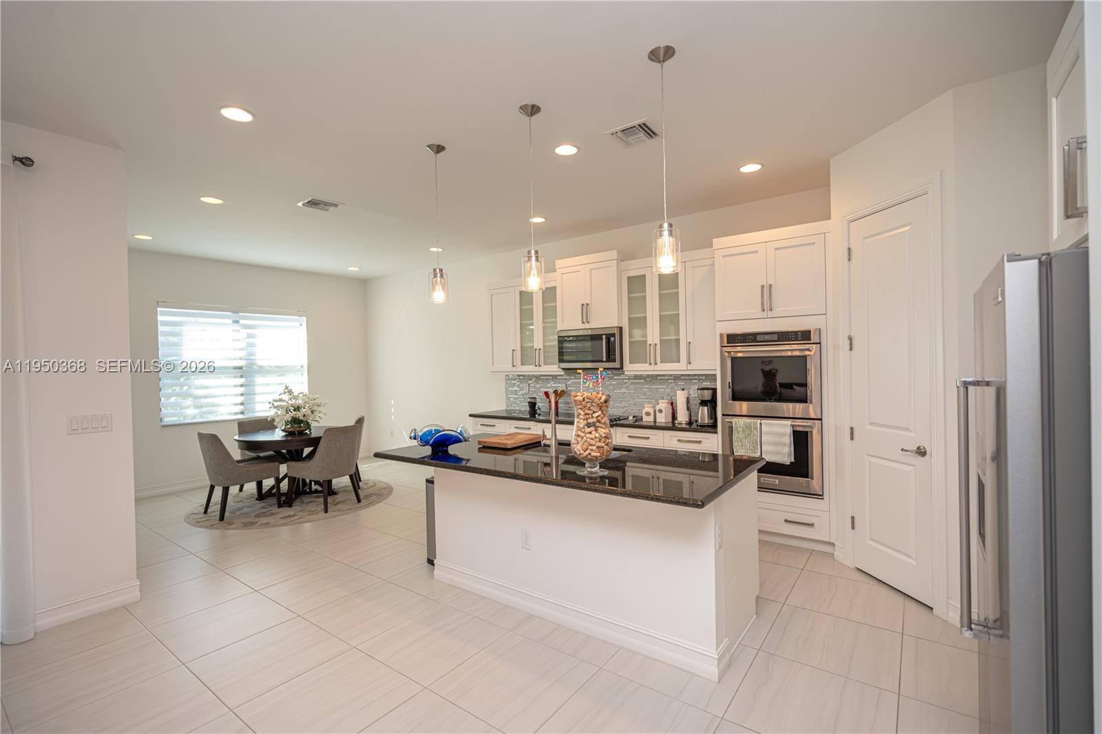 11824 SW 13th Ct, Pembroke Pines FL 33025