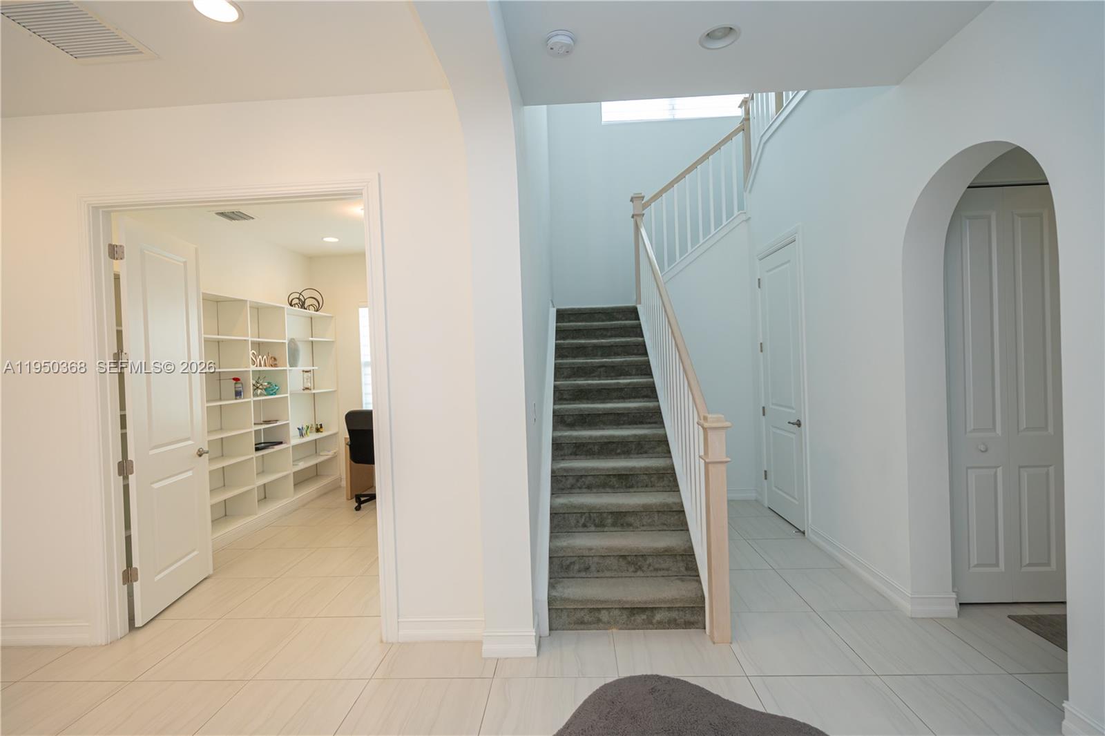 11824 SW 13th Ct, Pembroke Pines FL 33025