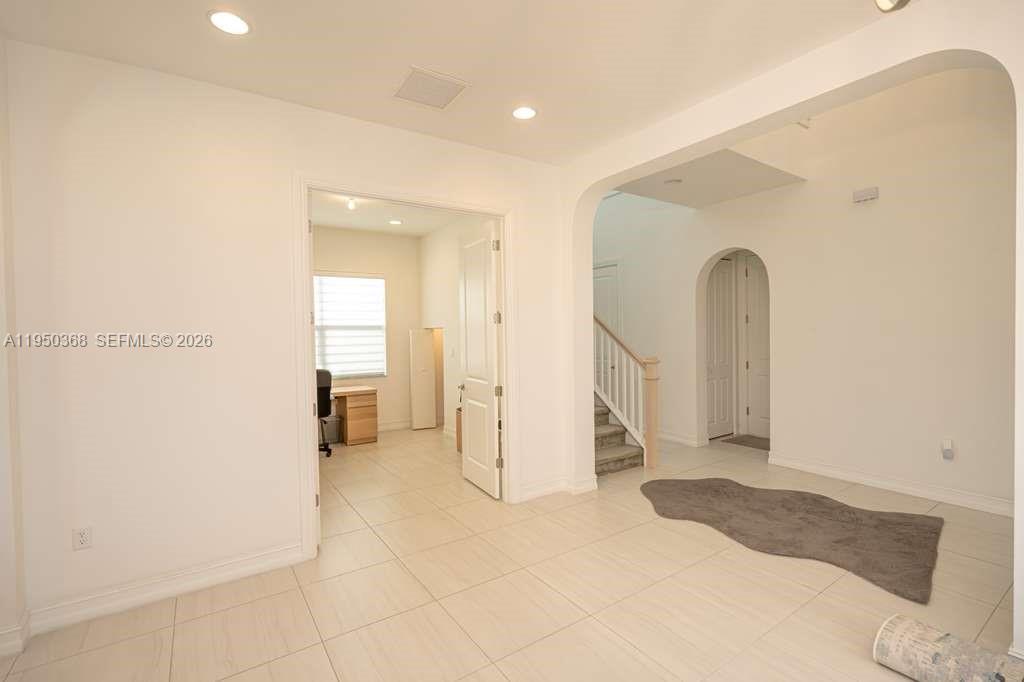 11824 SW 13th Ct, Pembroke Pines FL 33025