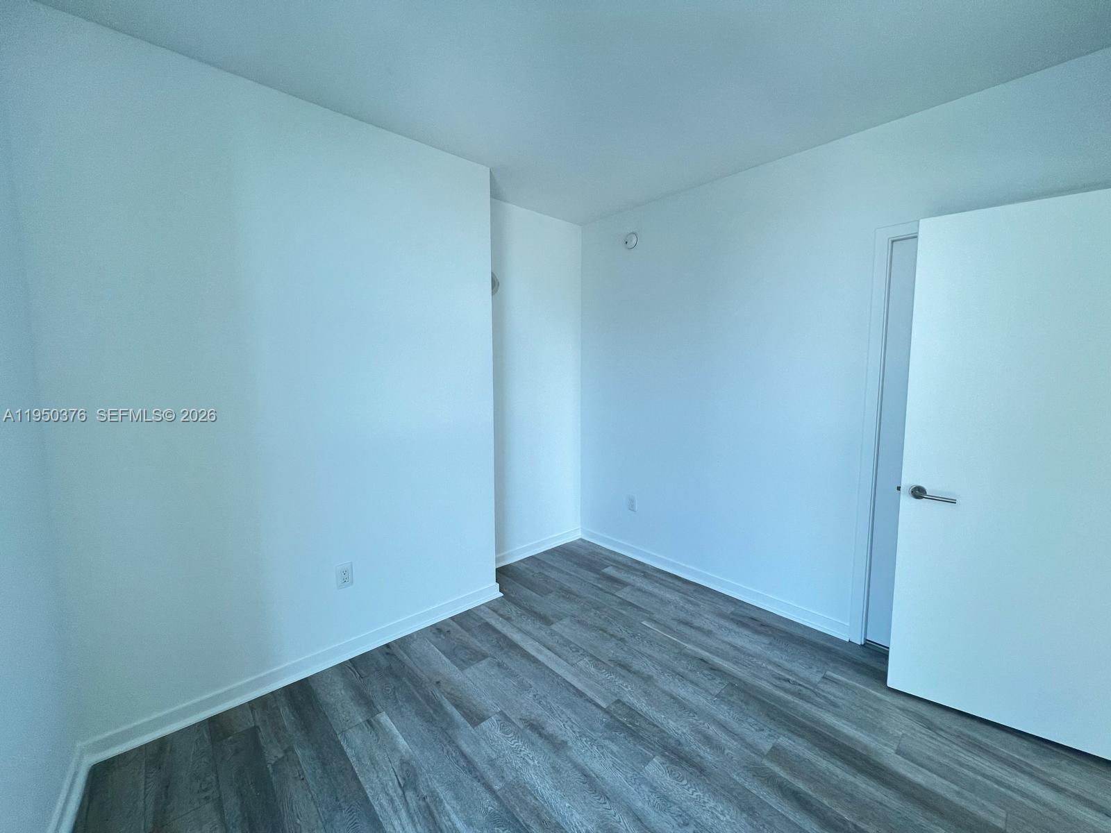 1100 S Miami Ave #3304, Miami FL 33130