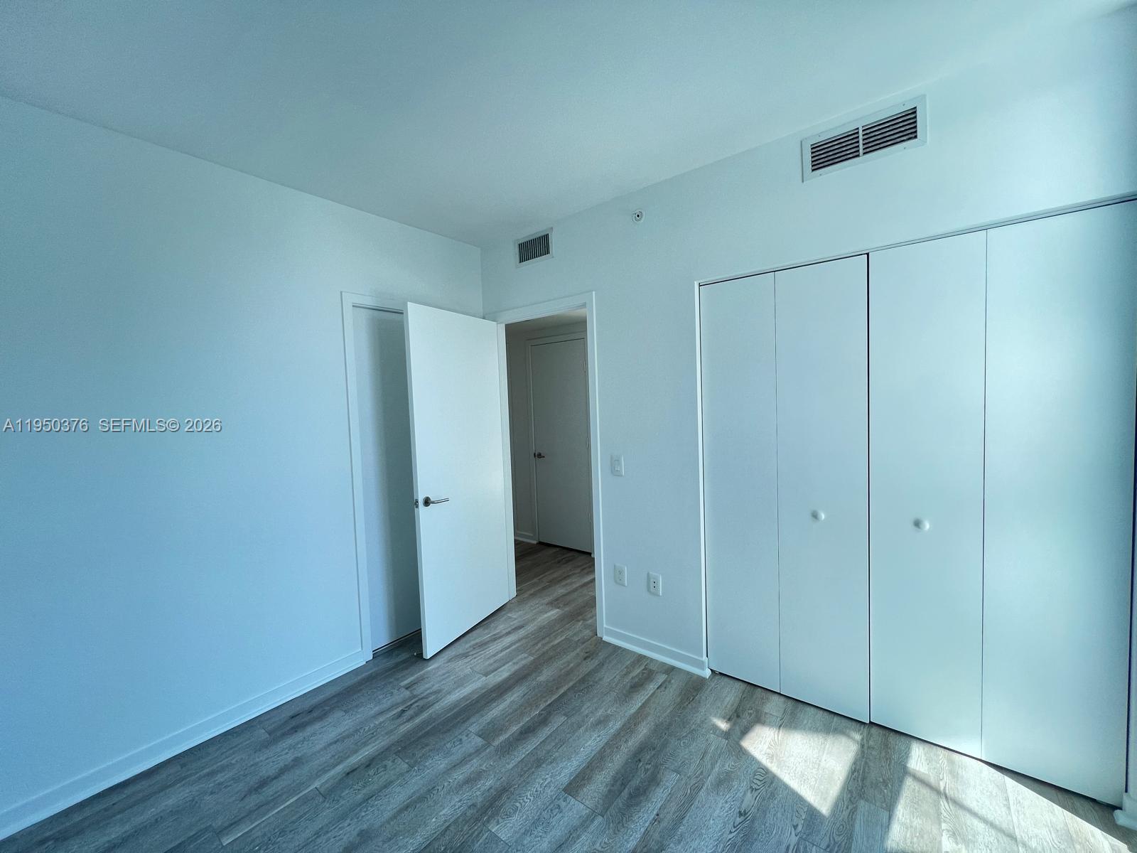 1100 S Miami Ave #3304, Miami FL 33130