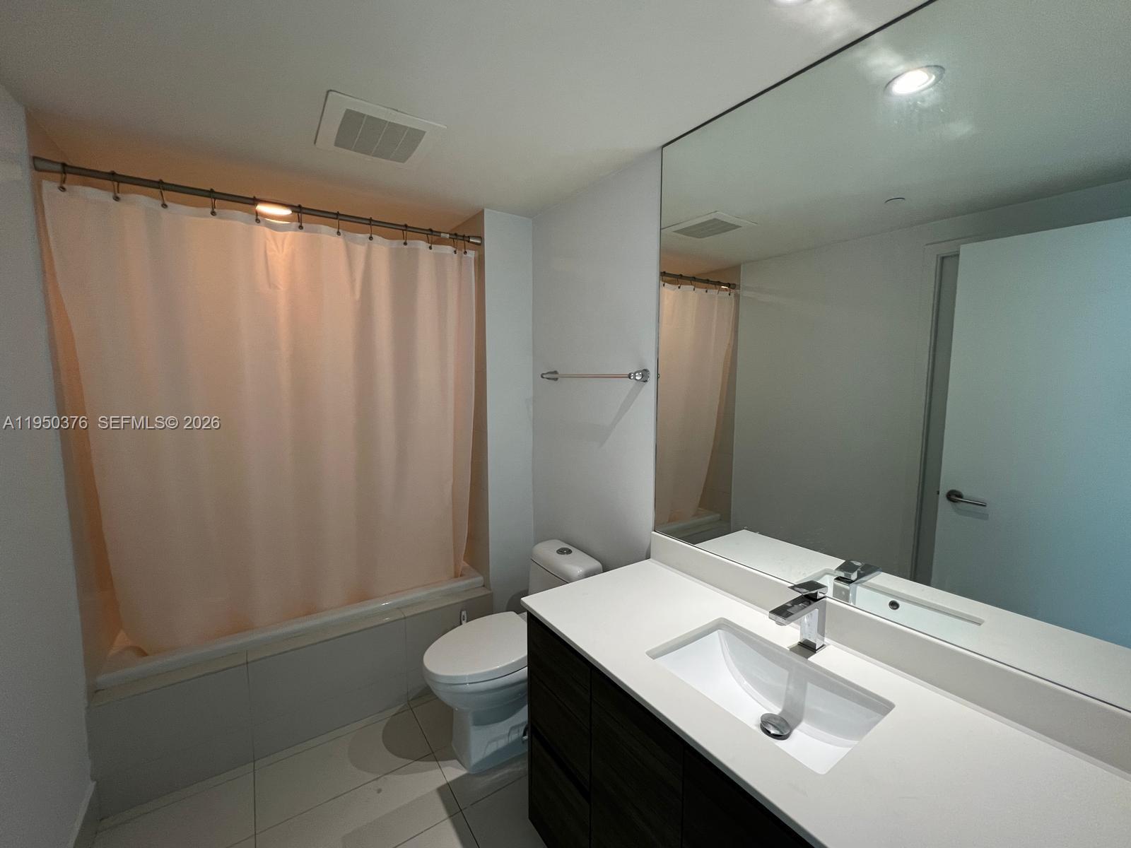 1100 S Miami Ave #3304, Miami FL 33130