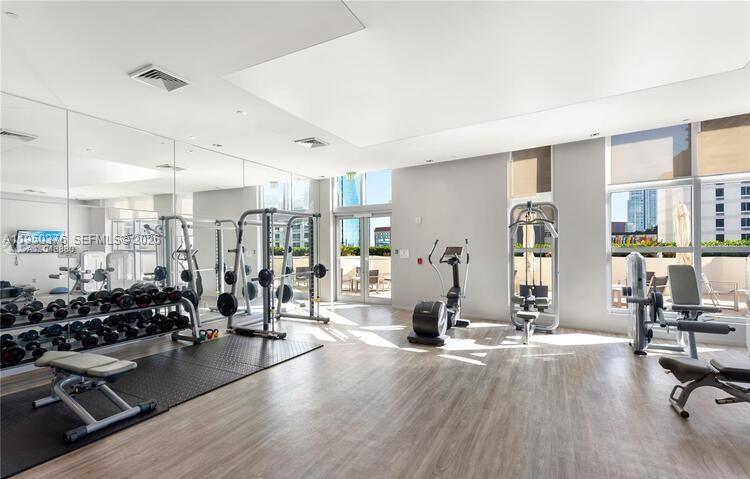 1100 S Miami Ave #3304, Miami FL 33130